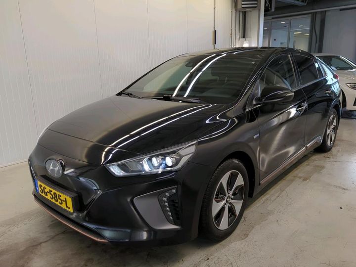 HYUNDAI IONIQ 2018 kmhc851hfju023454