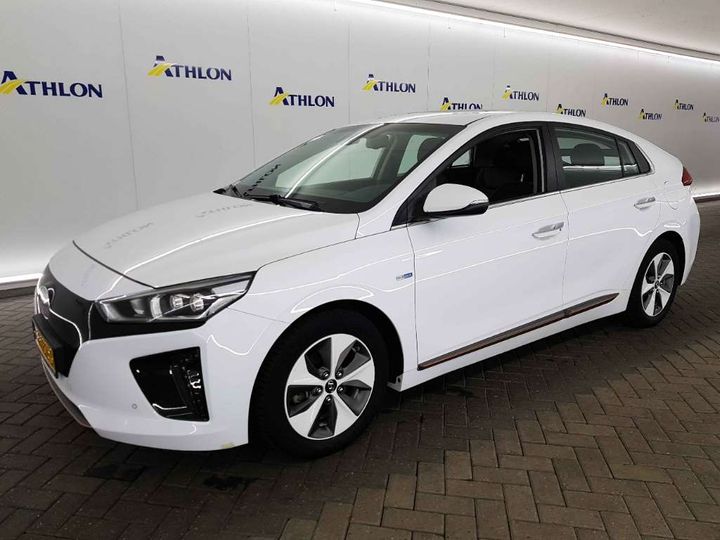 HYUNDAI IONIQ 2018 kmhc851hfju023849