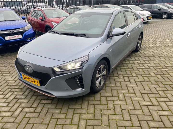 HYUNDAI IONIQ 2018 kmhc851hfju026300