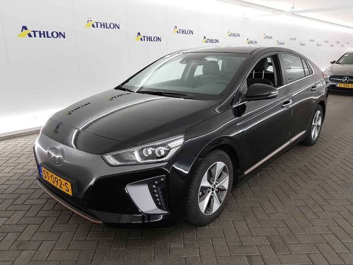 HYUNDAI IONIQ 2018 kmhc851hfju028396