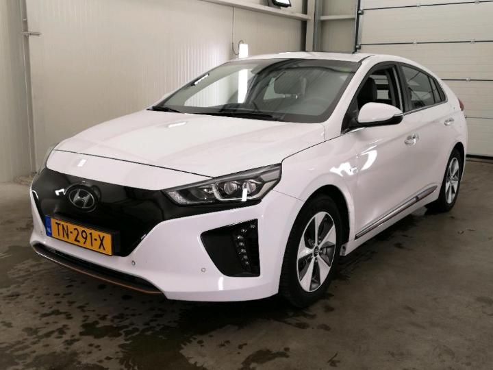 HYUNDAI IONIQ 2018 kmhc851hfju031387