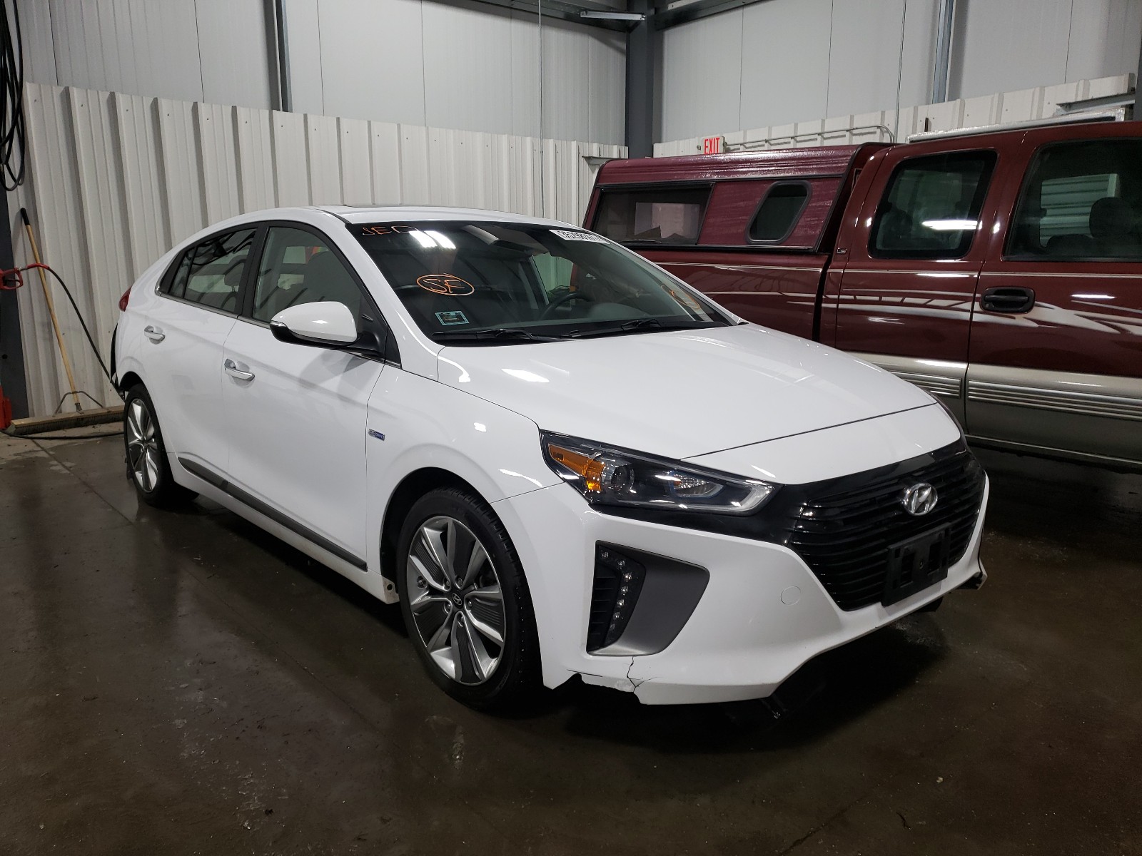 HYUNDAI IONIQ LIMI 2018 kmhc85lc6ju065336