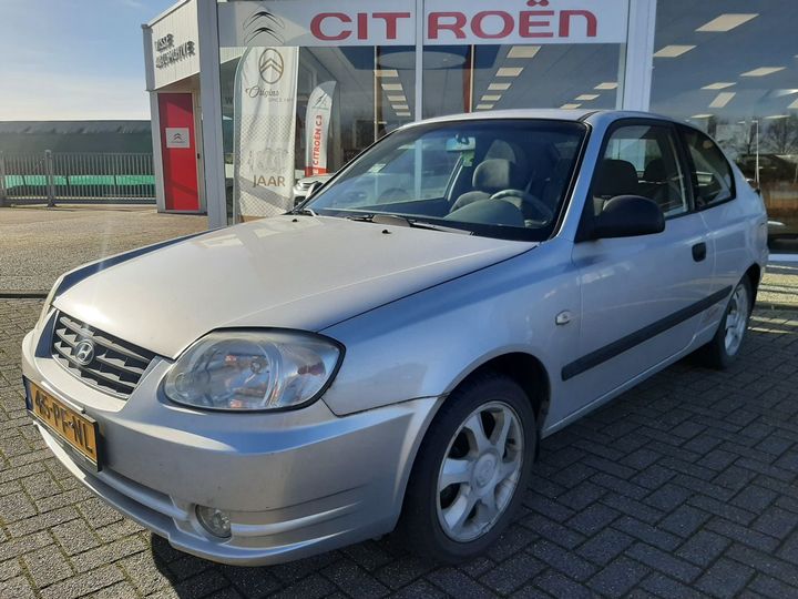 HYUNDAI ACCENT 2004 kmhcf31cp4u284505