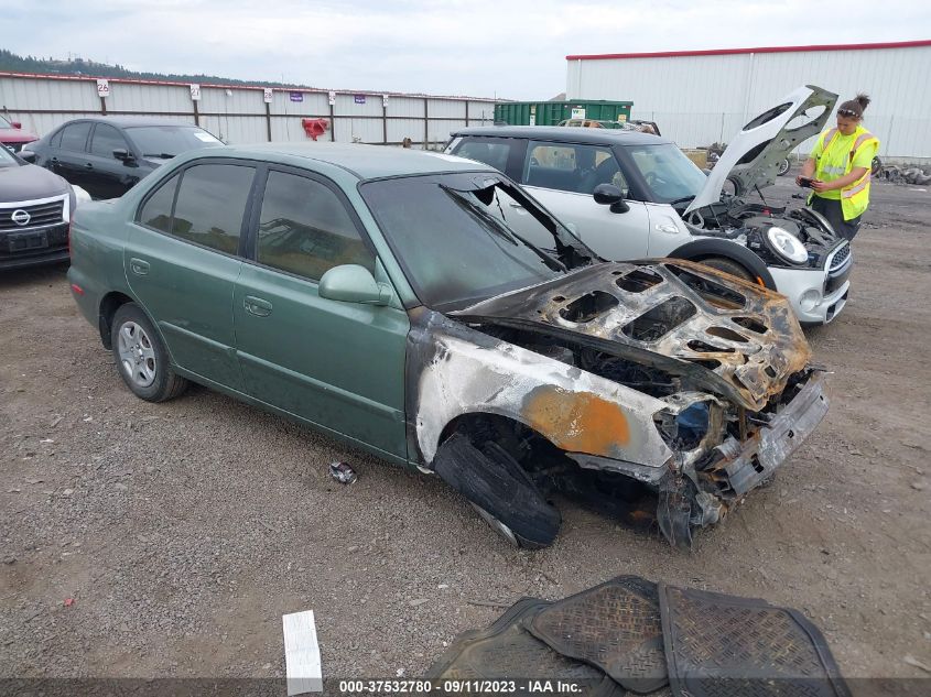 HYUNDAI ACCENT 2005 kmhcg45c25u615468