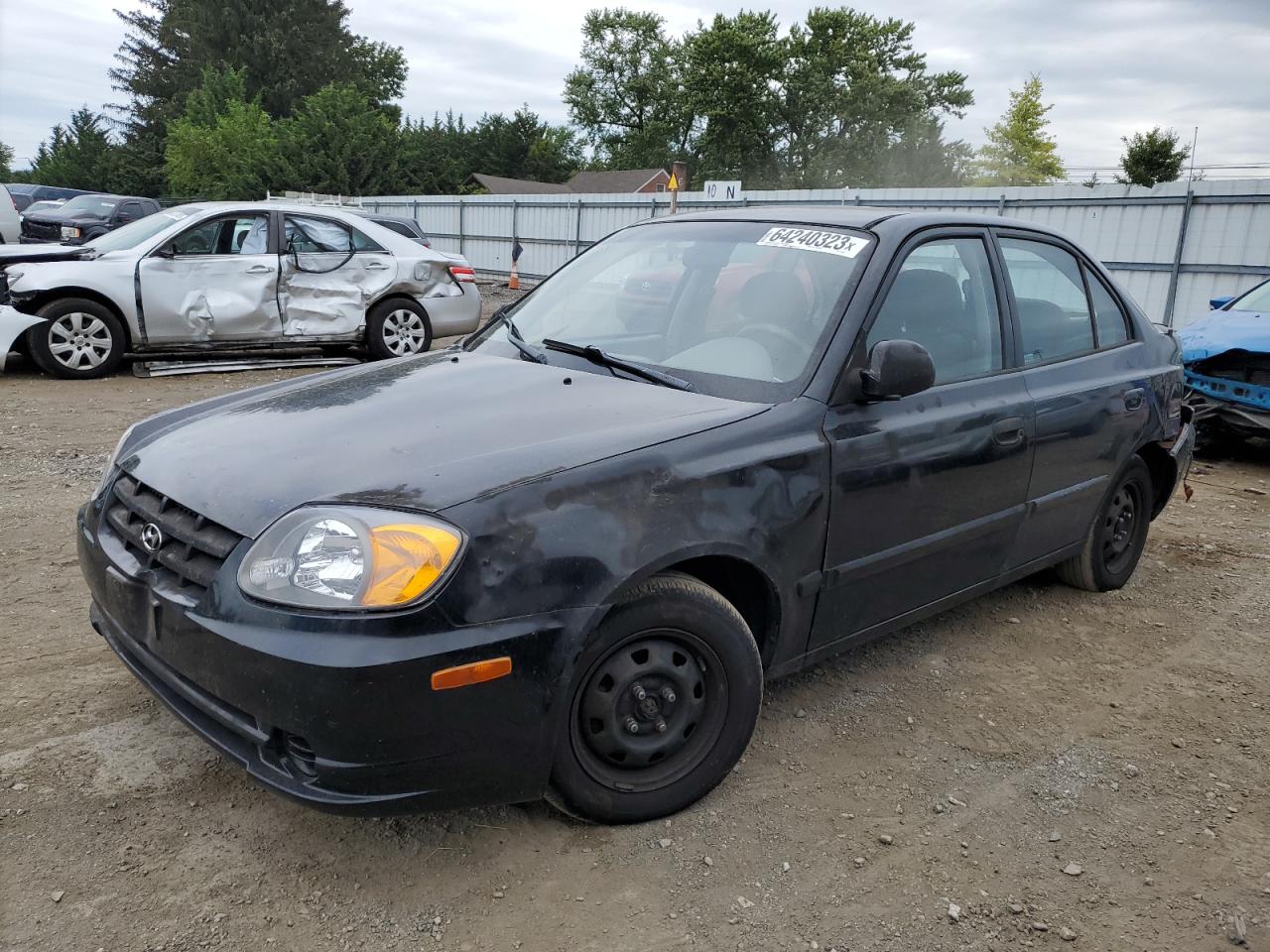 HYUNDAI ACCENT 2003 kmhcg45c33u478926