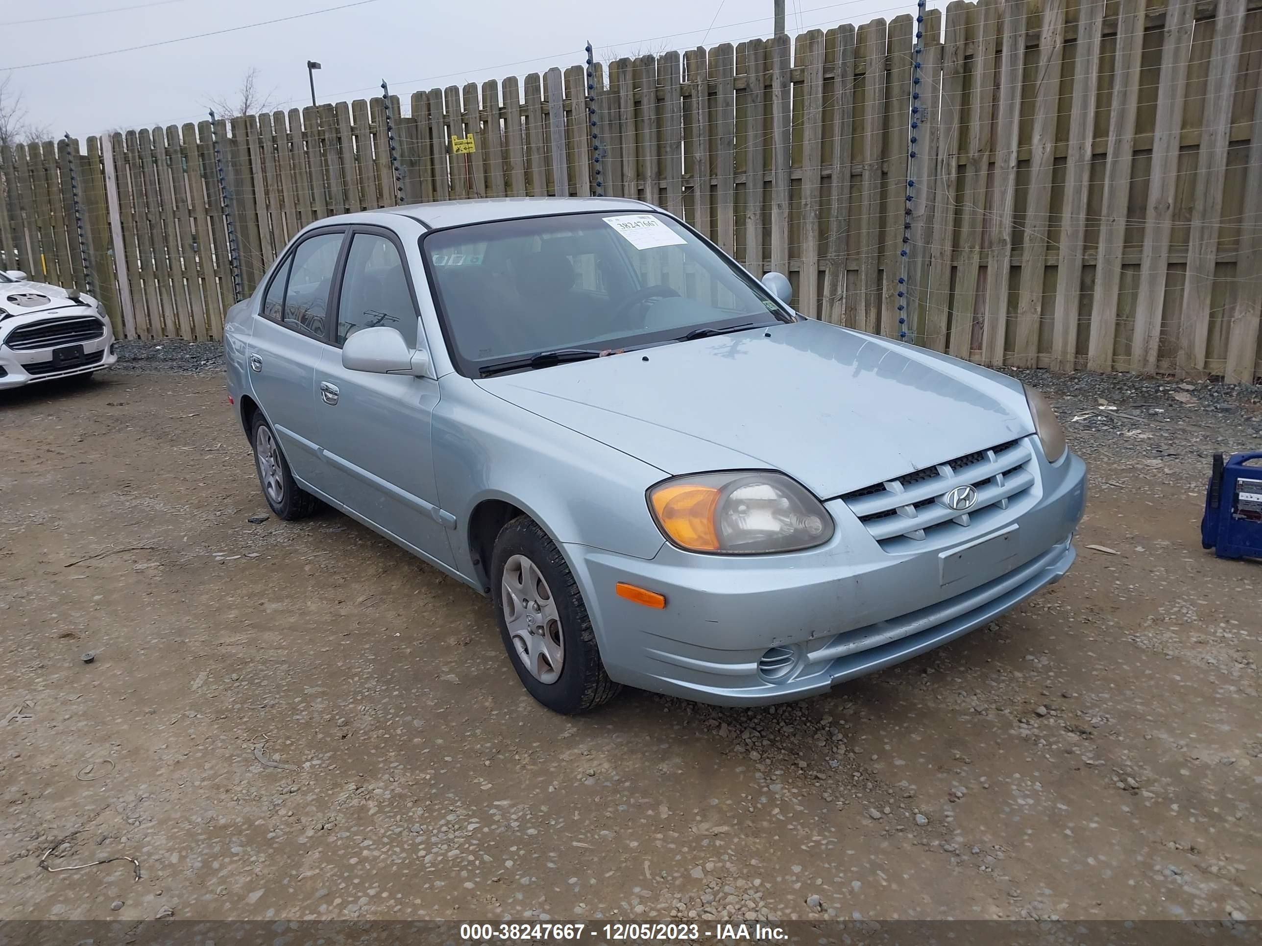 HYUNDAI ACCENT 2003 kmhcg45c53u496635