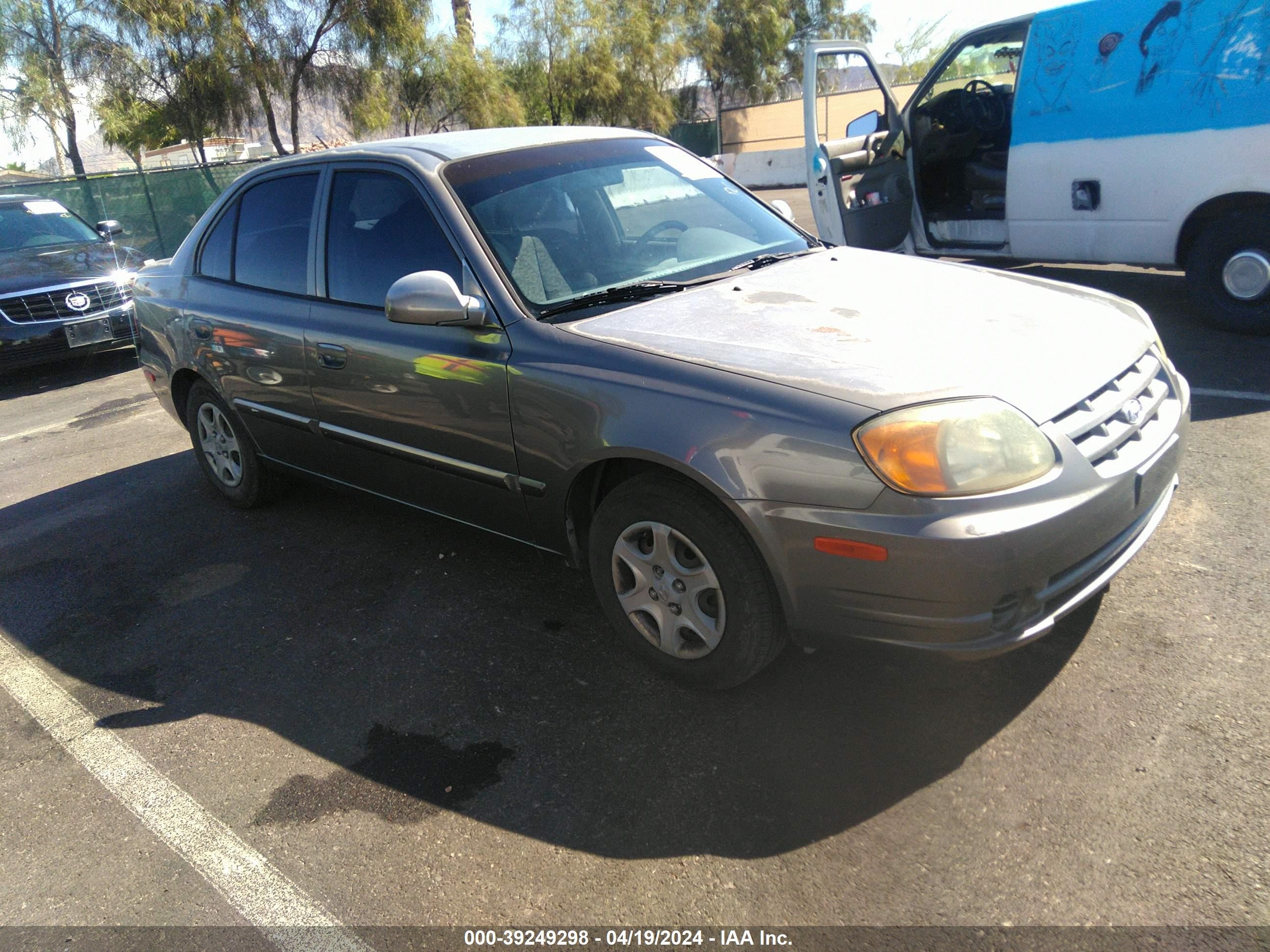 HYUNDAI ACCENT 2005 kmhcg45c65u649655