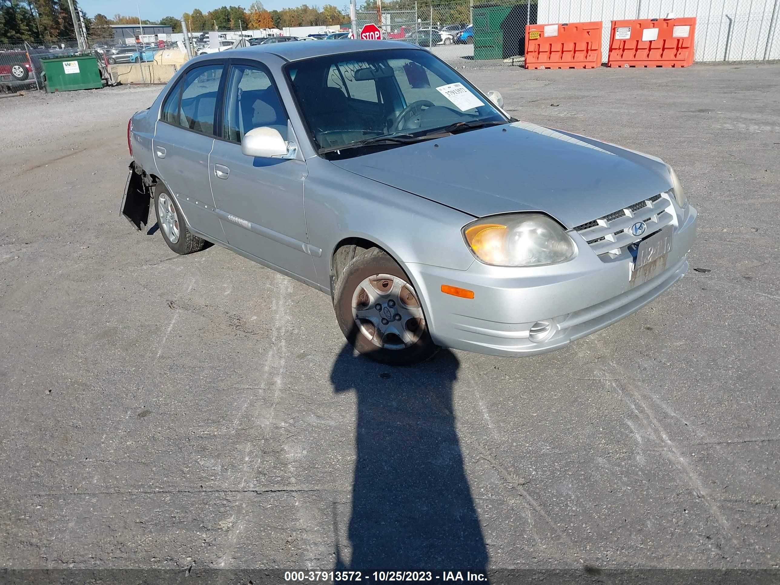 HYUNDAI ACCENT 2005 kmhcg45c75u626286