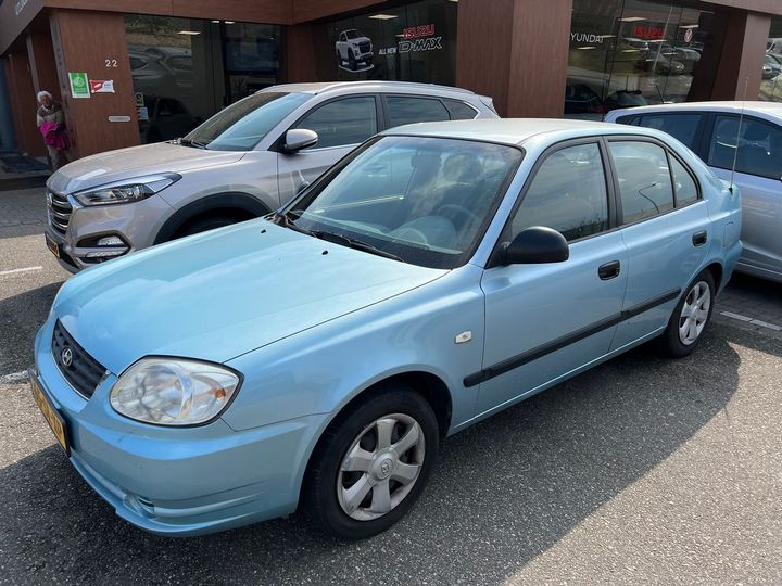 HYUNDAI ACCENT 2006 kmhcg51fp5u293774