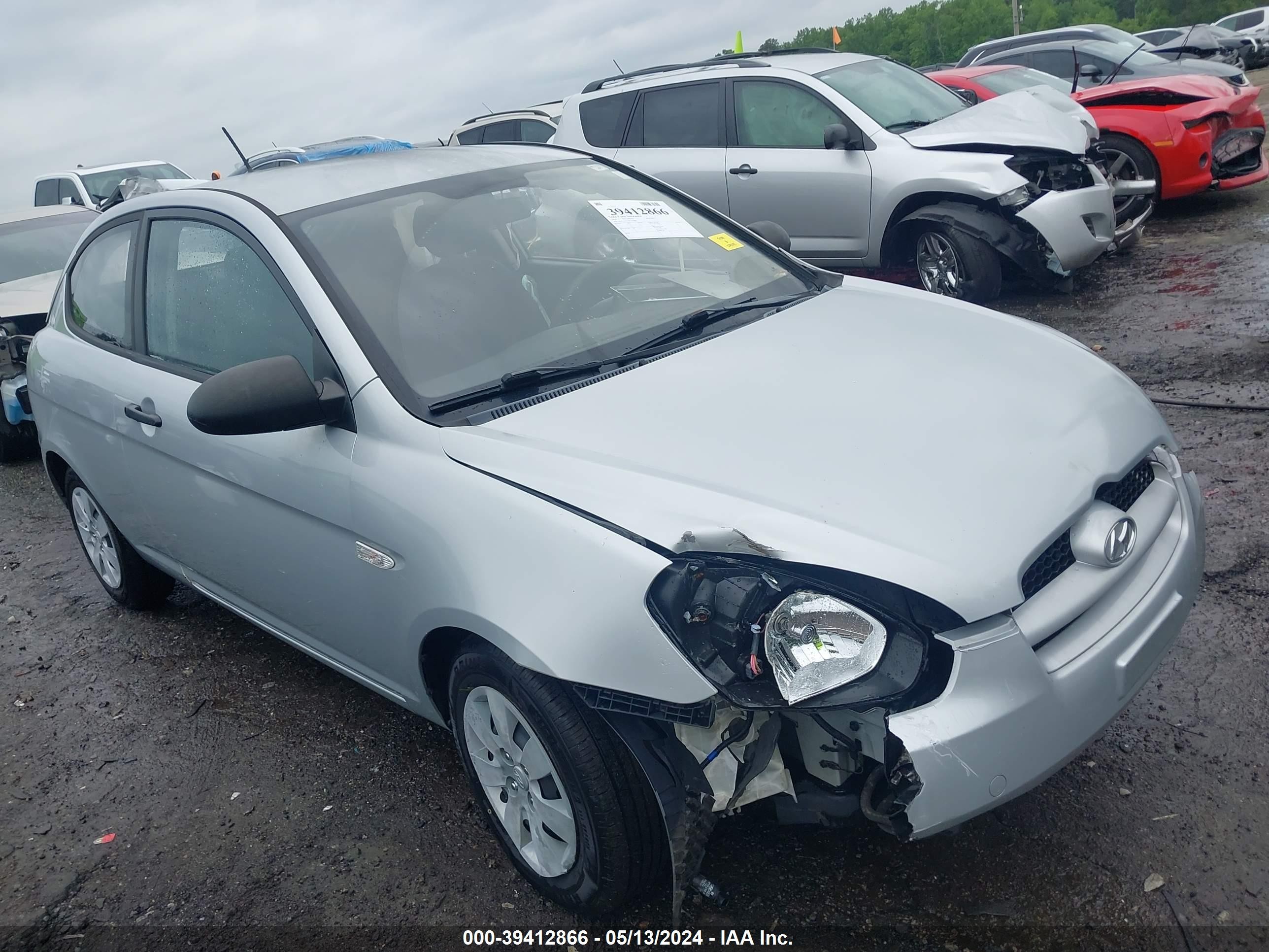 HYUNDAI ACCENT 2009 kmhcm36c09u130589