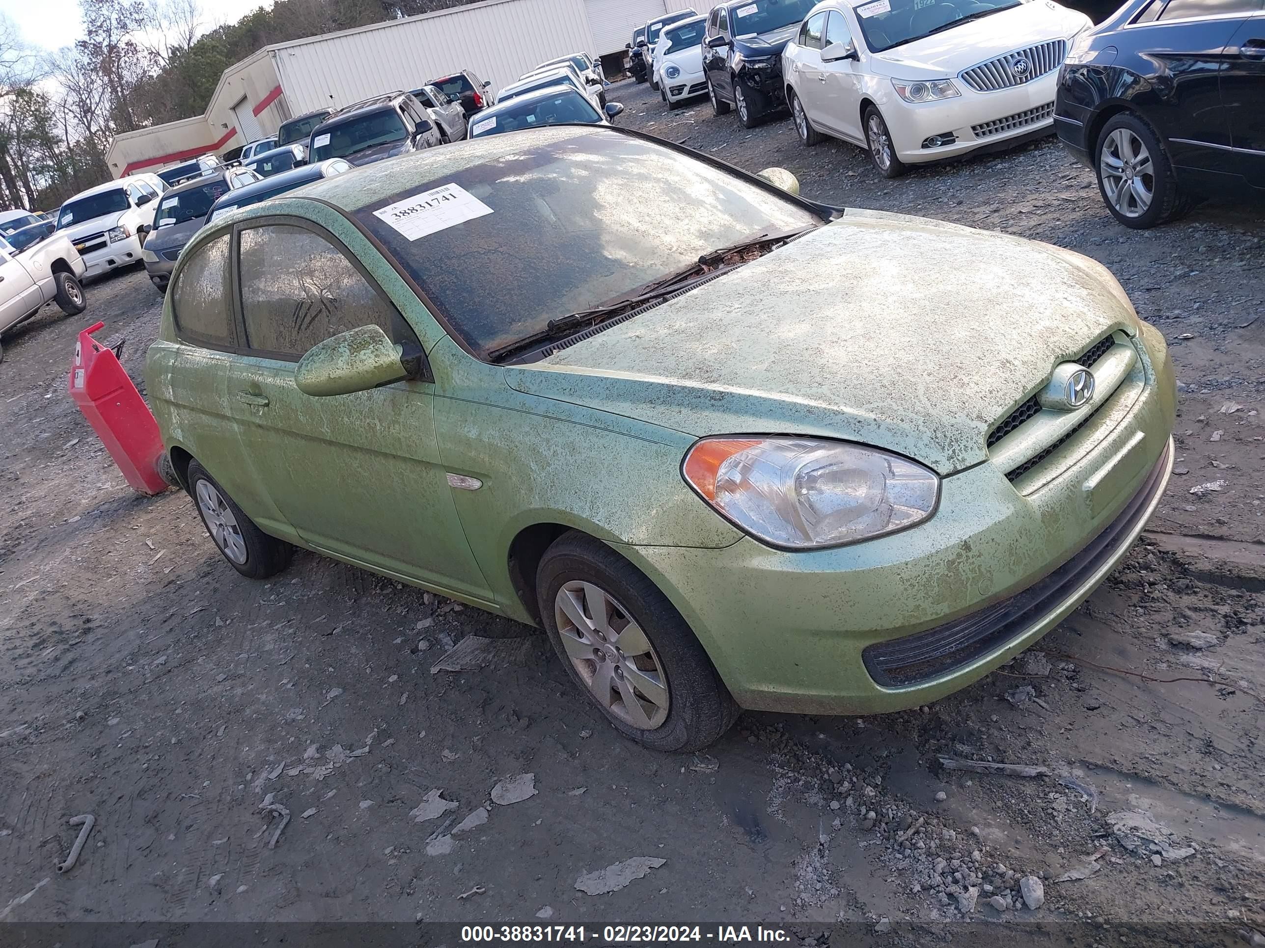 HYUNDAI ACCENT 2009 kmhcm36c09u134481