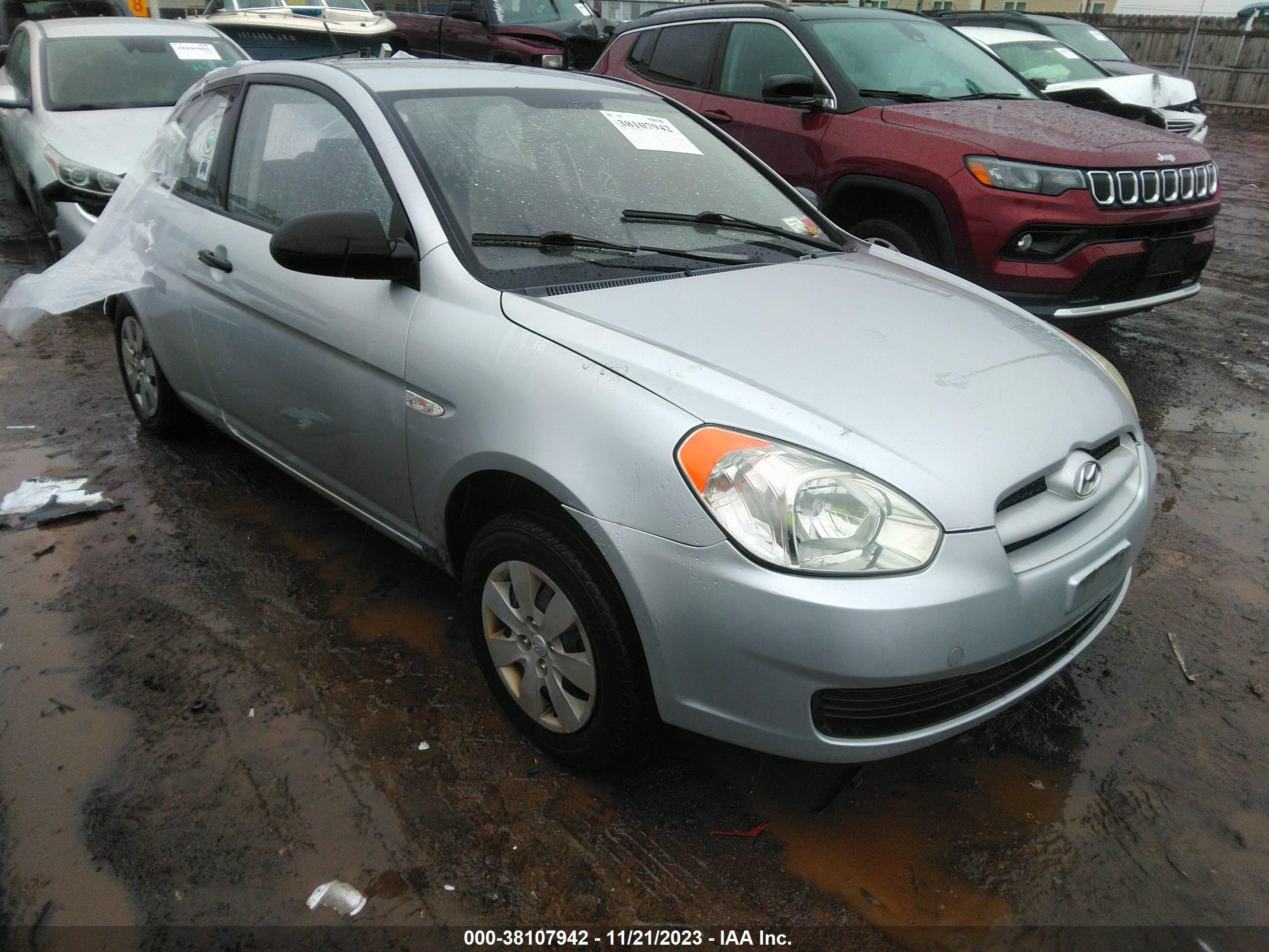 HYUNDAI ACCENT 2008 kmhcm36c38u089938