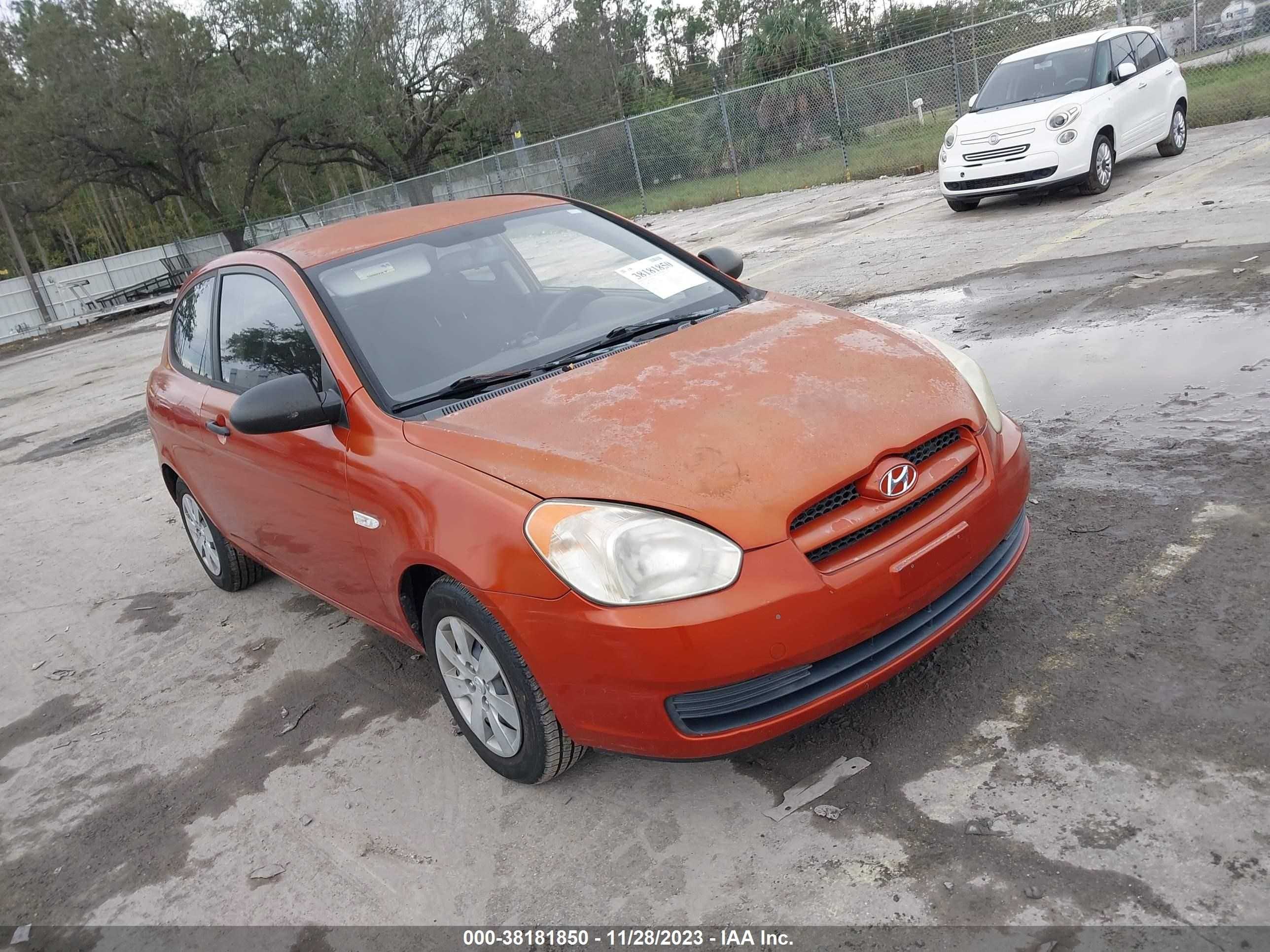 HYUNDAI ACCENT 2008 kmhcm36c68u074303