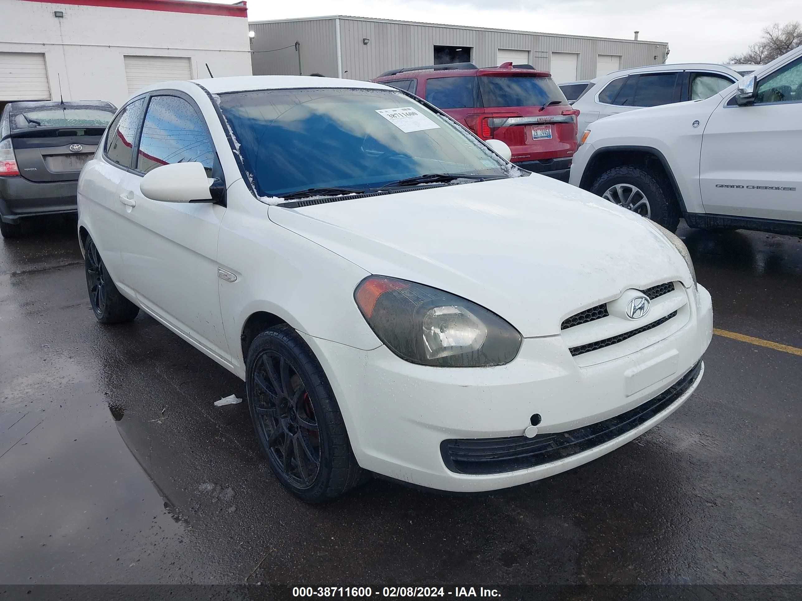 HYUNDAI ACCENT 2007 kmhcm36c97u050527