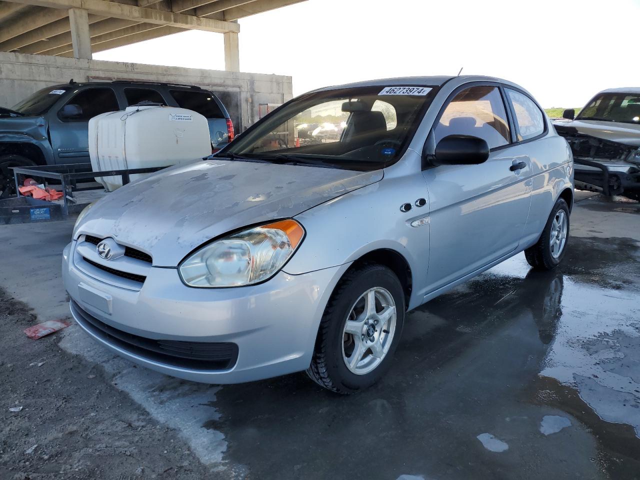 HYUNDAI ACCENT 2010 kmhcm3ac2au176341