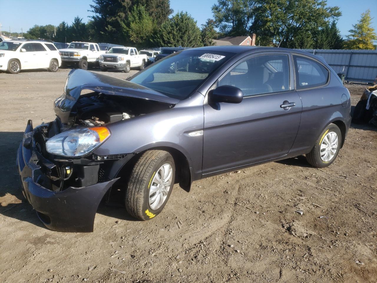 HYUNDAI ACCENT 2011 kmhcm3ac2bu201093