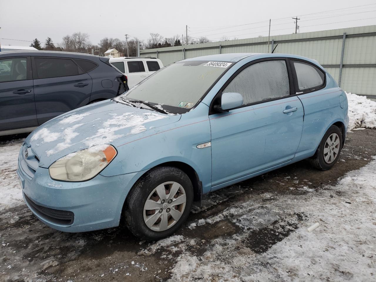 HYUNDAI ACCENT 2010 kmhcm3ac3au154669