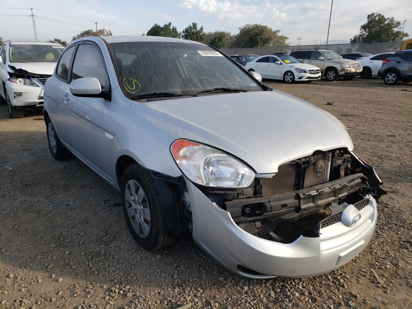 HYUNDAI ACCENT 2010 kmhcm3ac3au172203