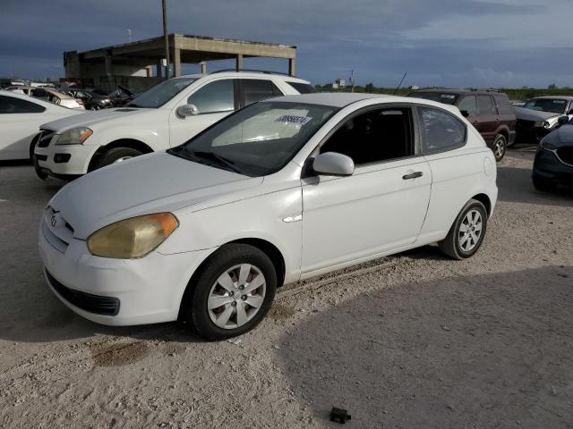 HYUNDAI ACCENT 2010 kmhcm3ac7au166324