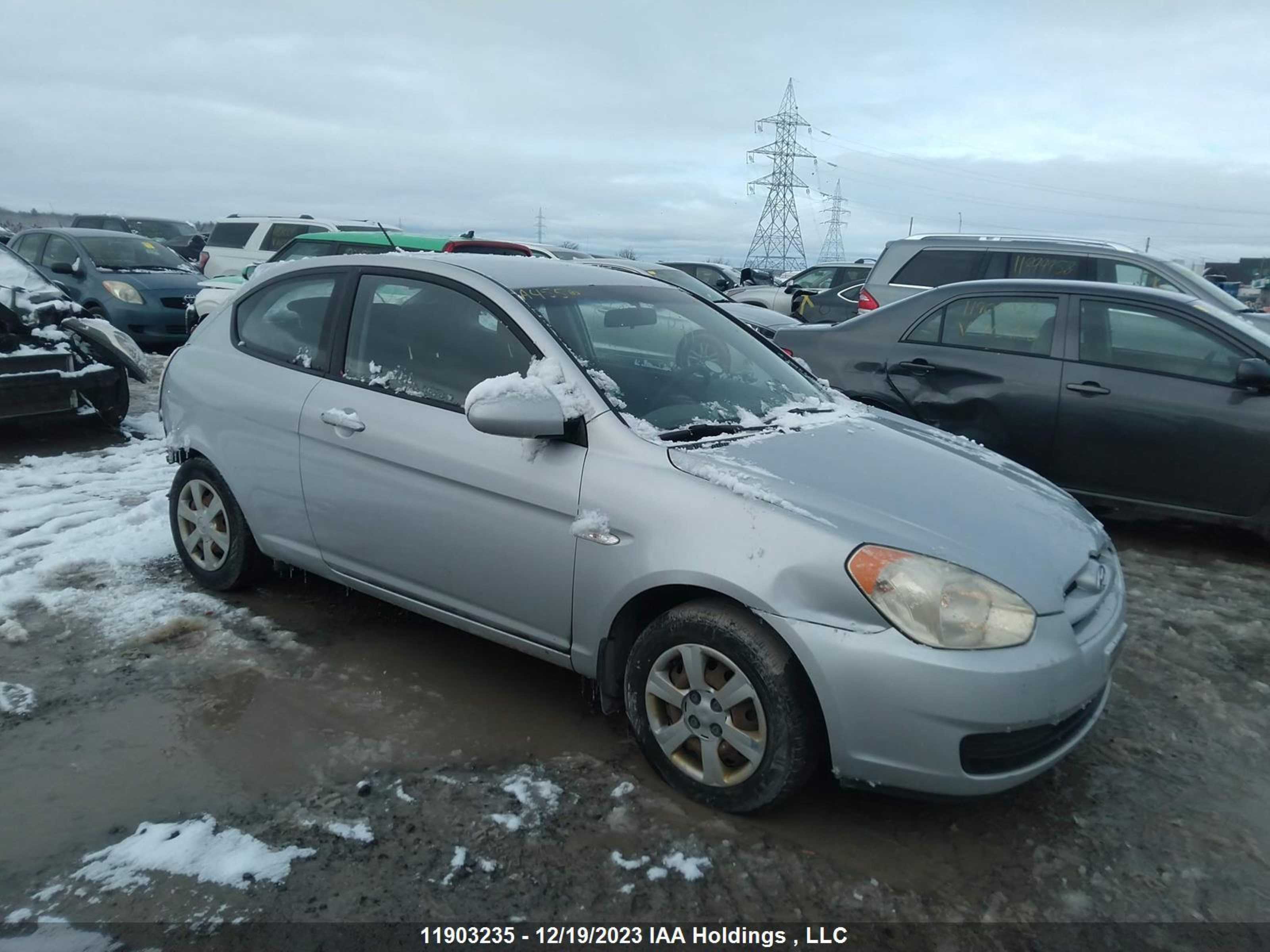 HYUNDAI ACCENT 2007 kmhcn35c47u044987