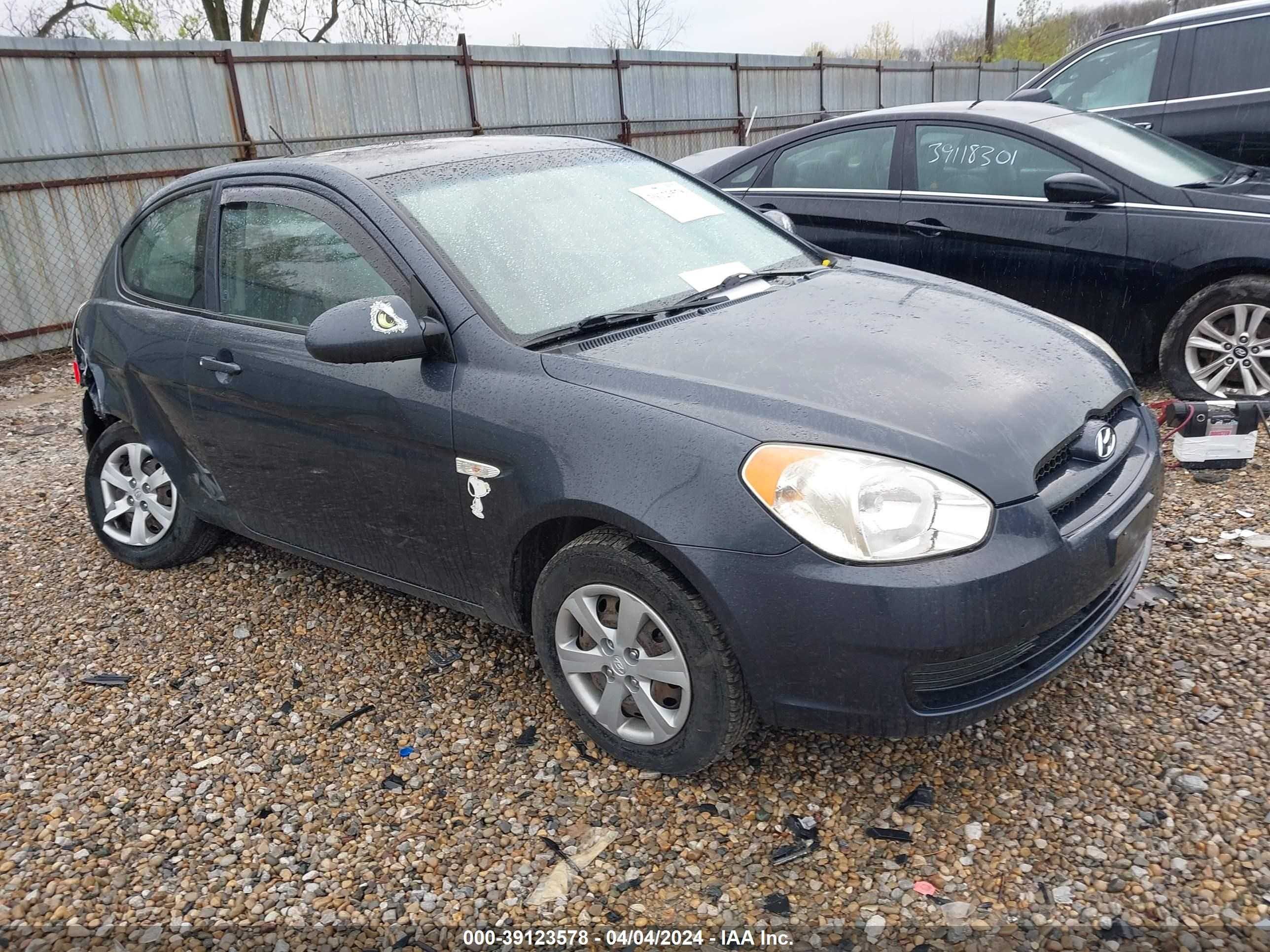 HYUNDAI ACCENT 2009 kmhcn35c49u147300