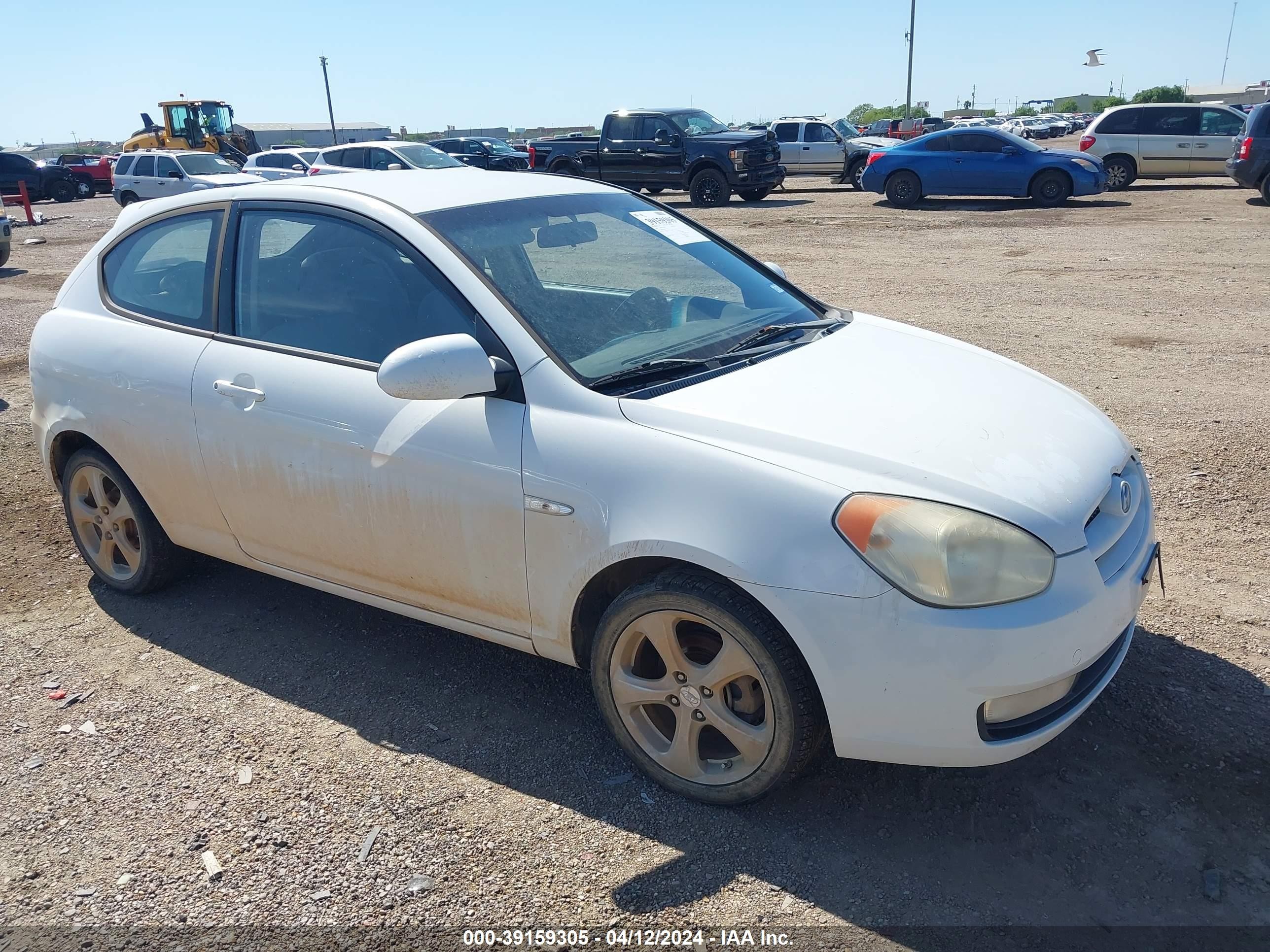 HYUNDAI ACCENT 2009 kmhcn36c09u129777