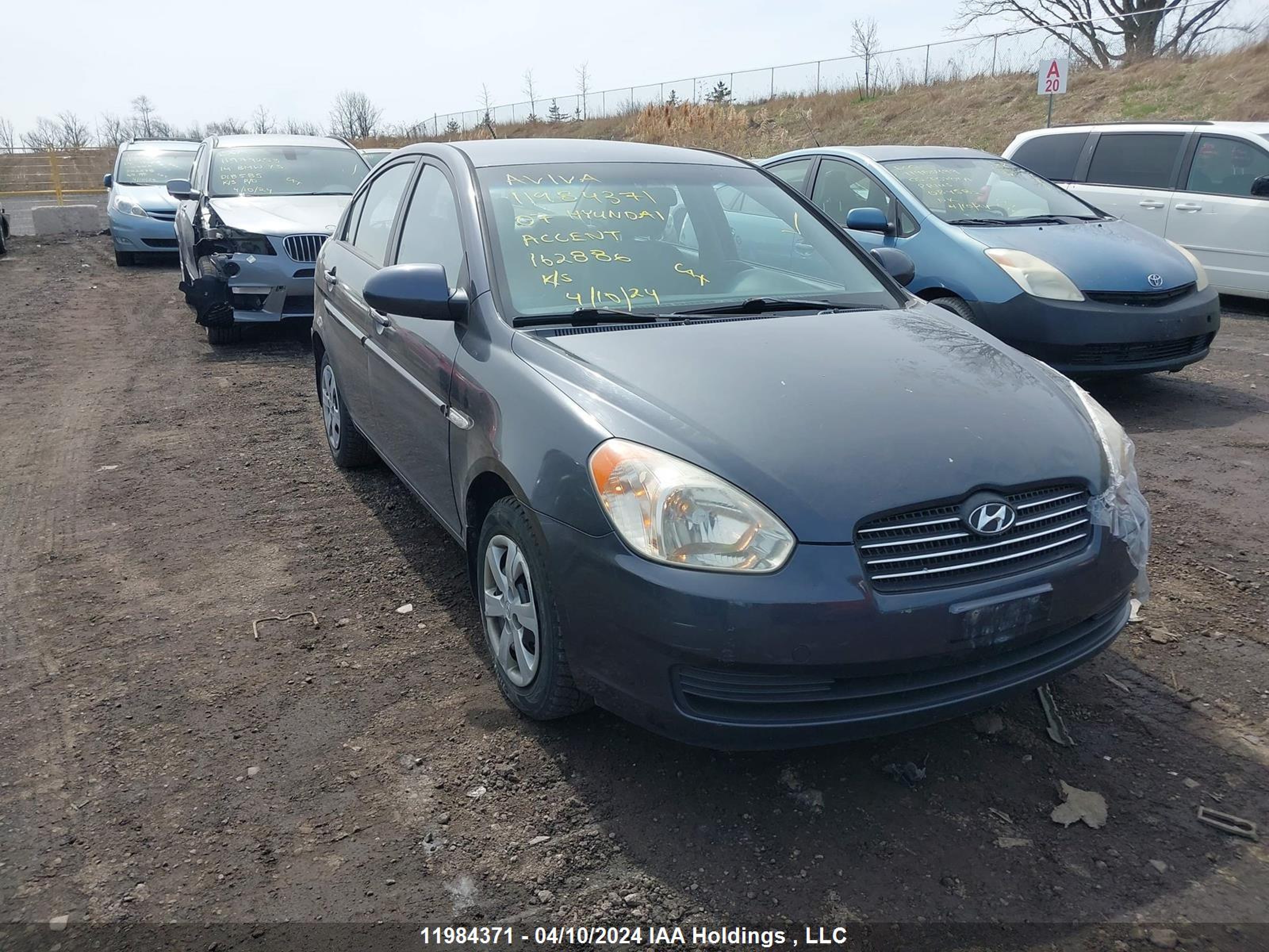 HYUNDAI ACCENT 2007 kmhcn45cx7u162886