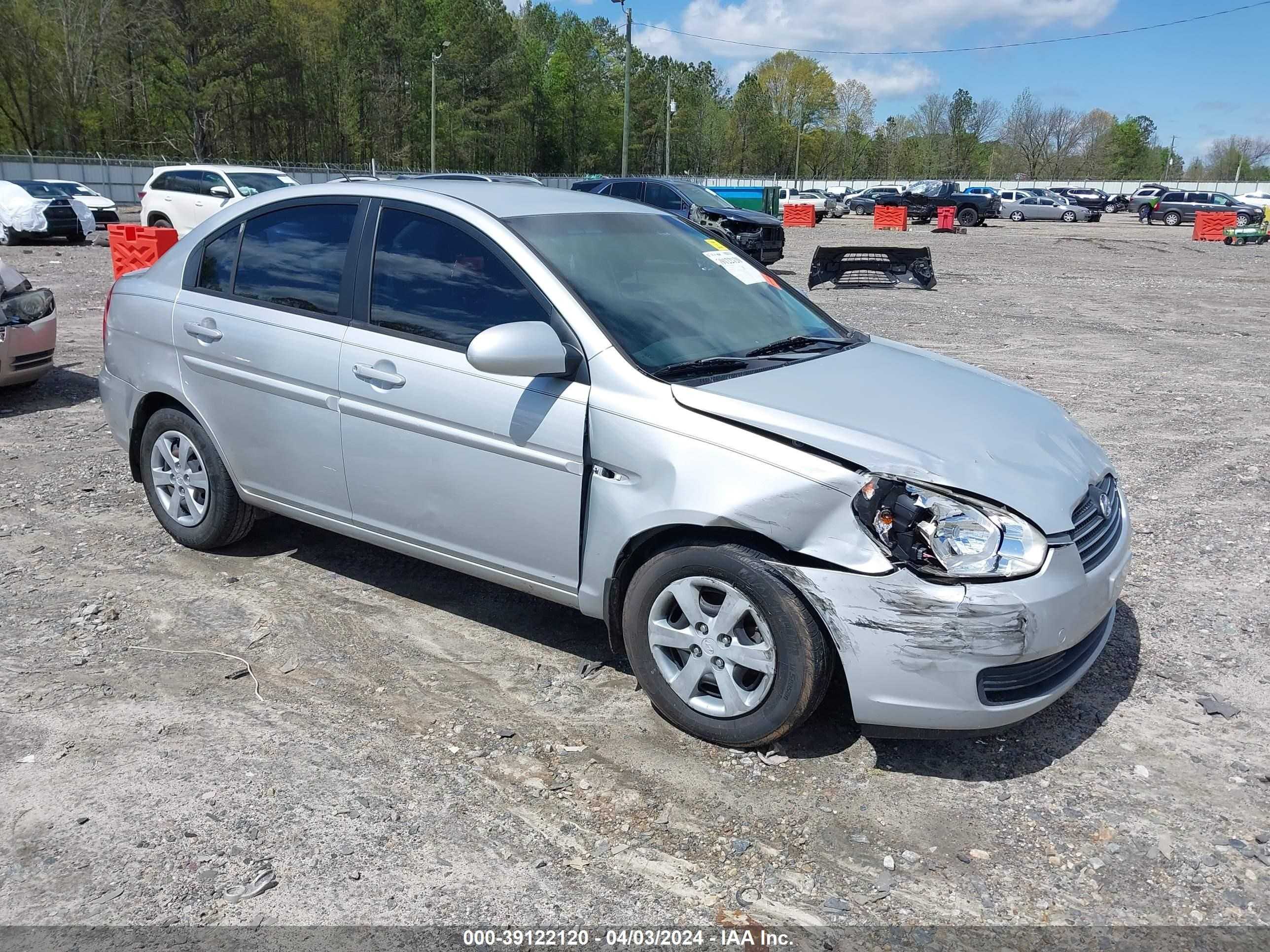 HYUNDAI ACCENT 2008 kmhcn46c08u190602