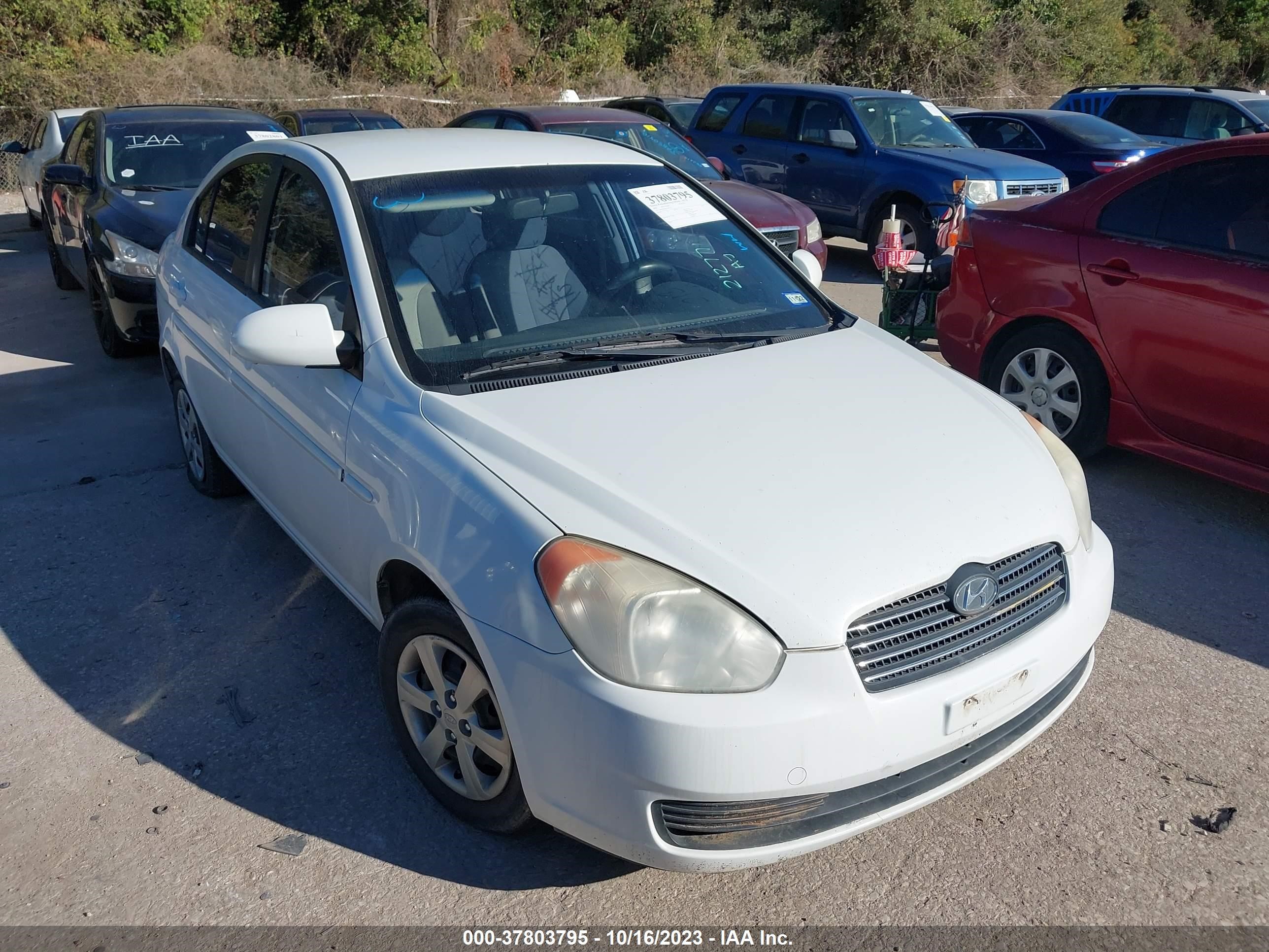 HYUNDAI ACCENT 2008 kmhcn46c38u212771