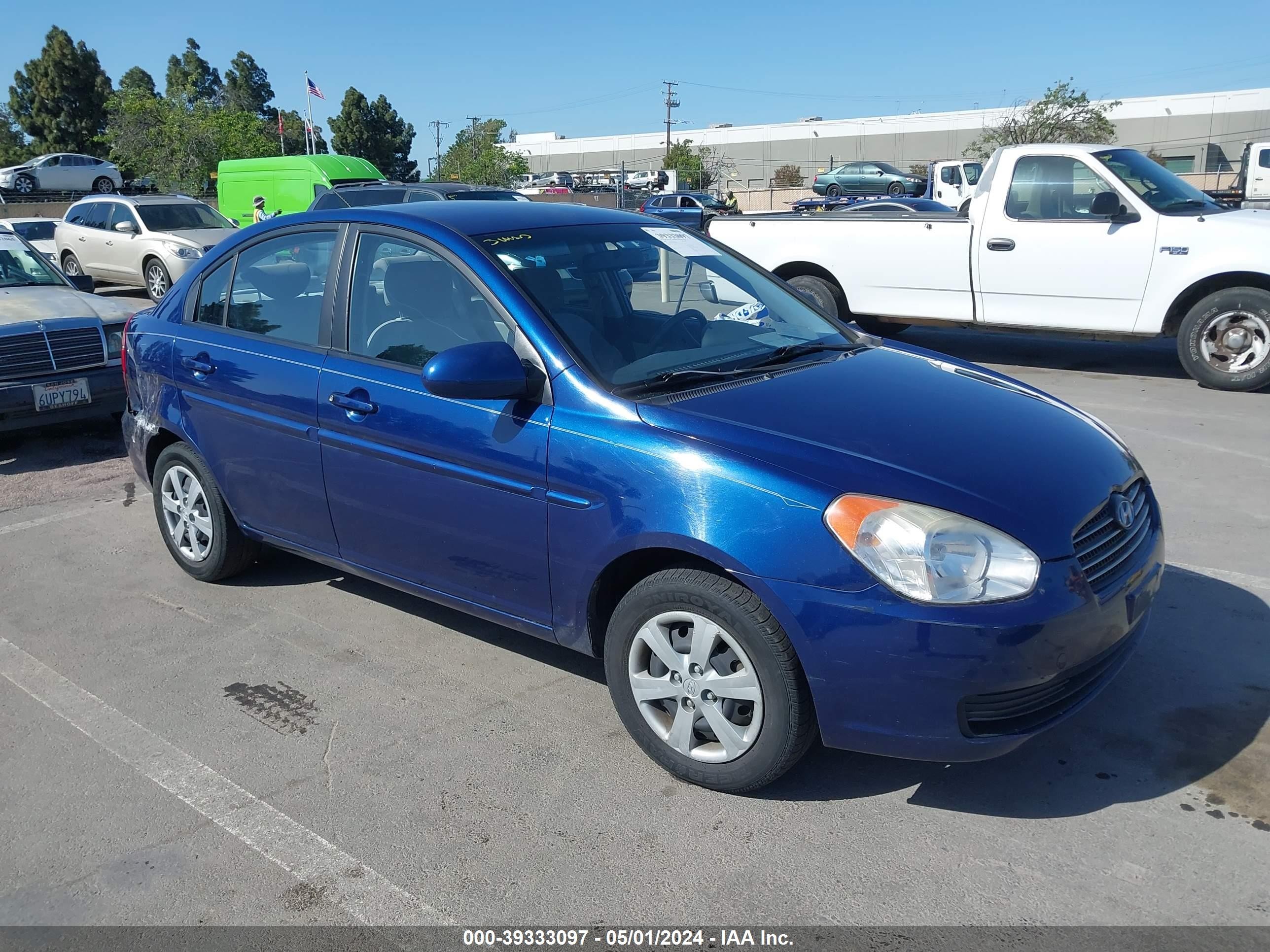 HYUNDAI ACCENT 2009 kmhcn46c39u384252