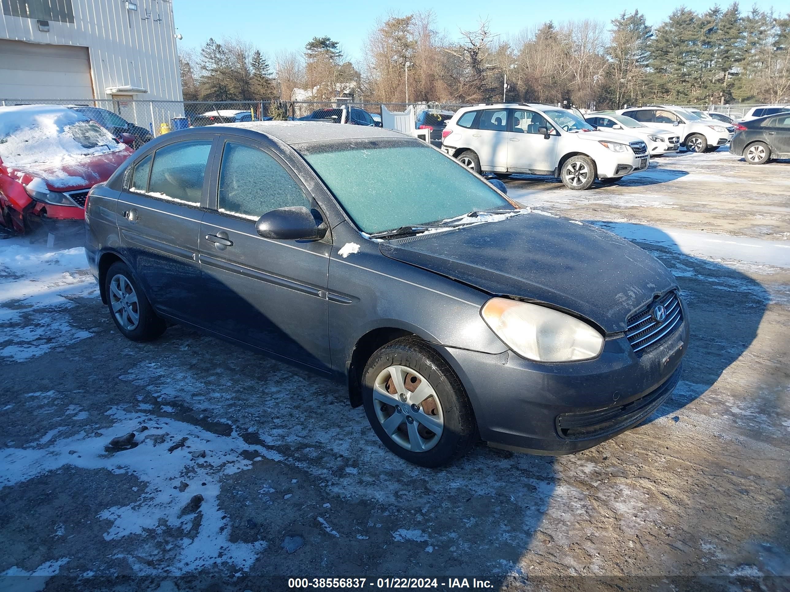 HYUNDAI ACCENT 2008 kmhcn46c48u232110