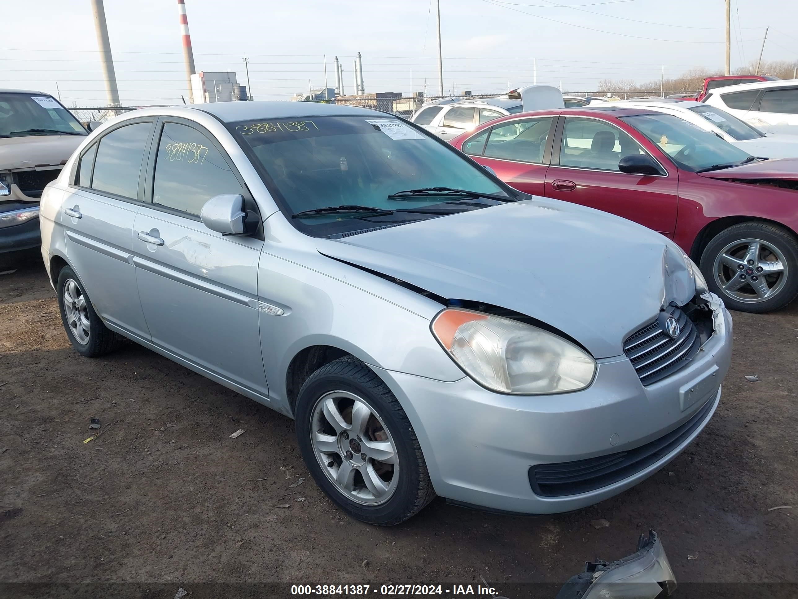 HYUNDAI ACCENT 2007 kmhcn46c57u108782