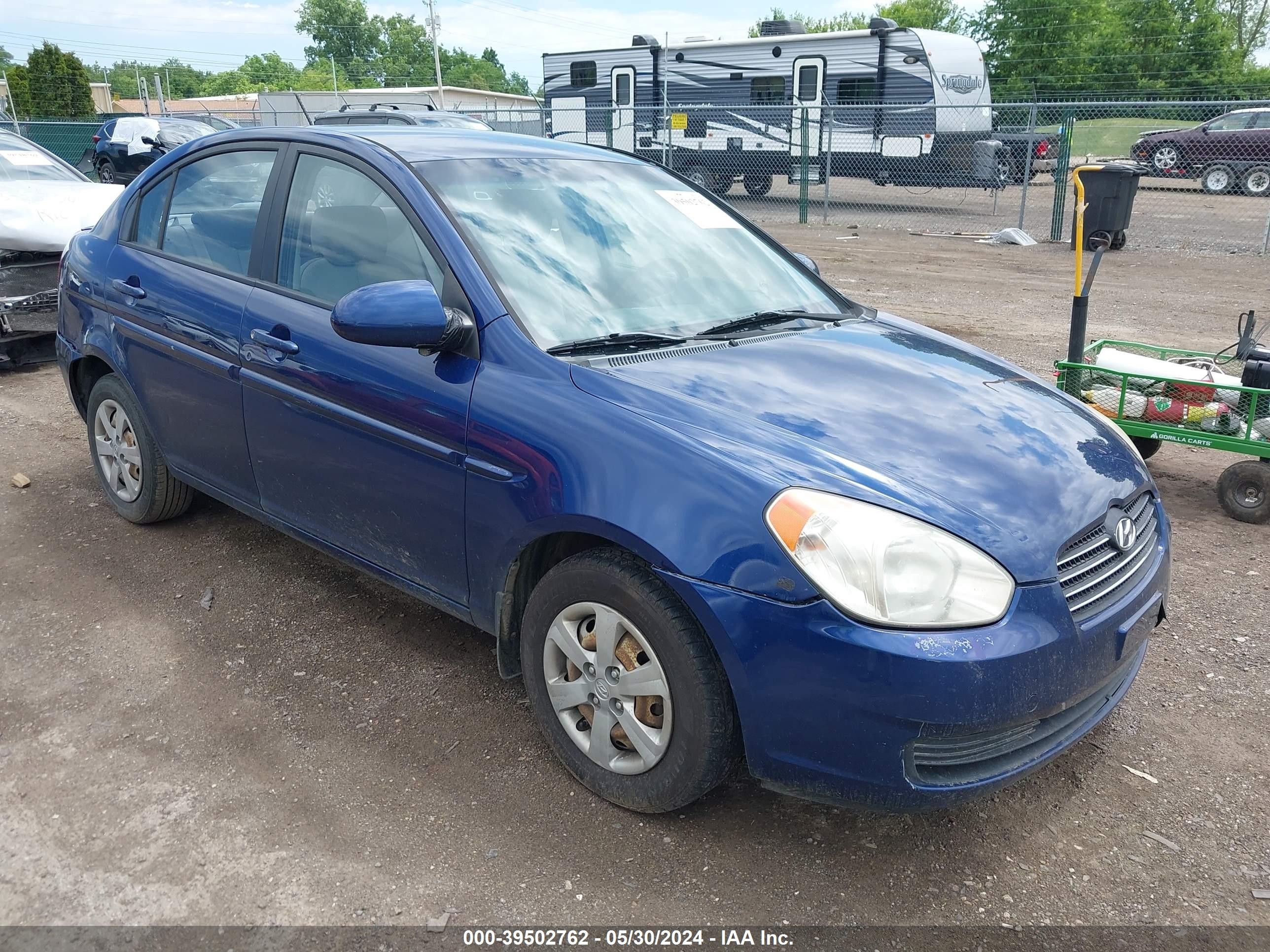 HYUNDAI ACCENT 2008 kmhcn46c68u279574