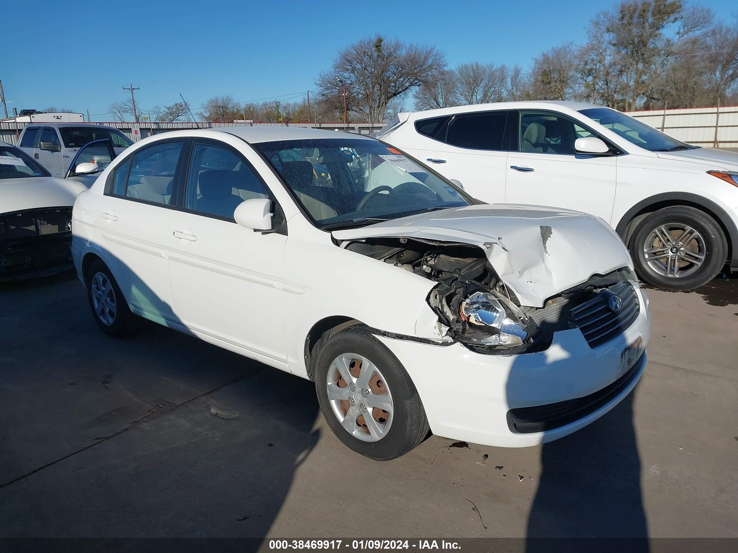 HYUNDAI ACCENT 2009 kmhcn46c79u332414