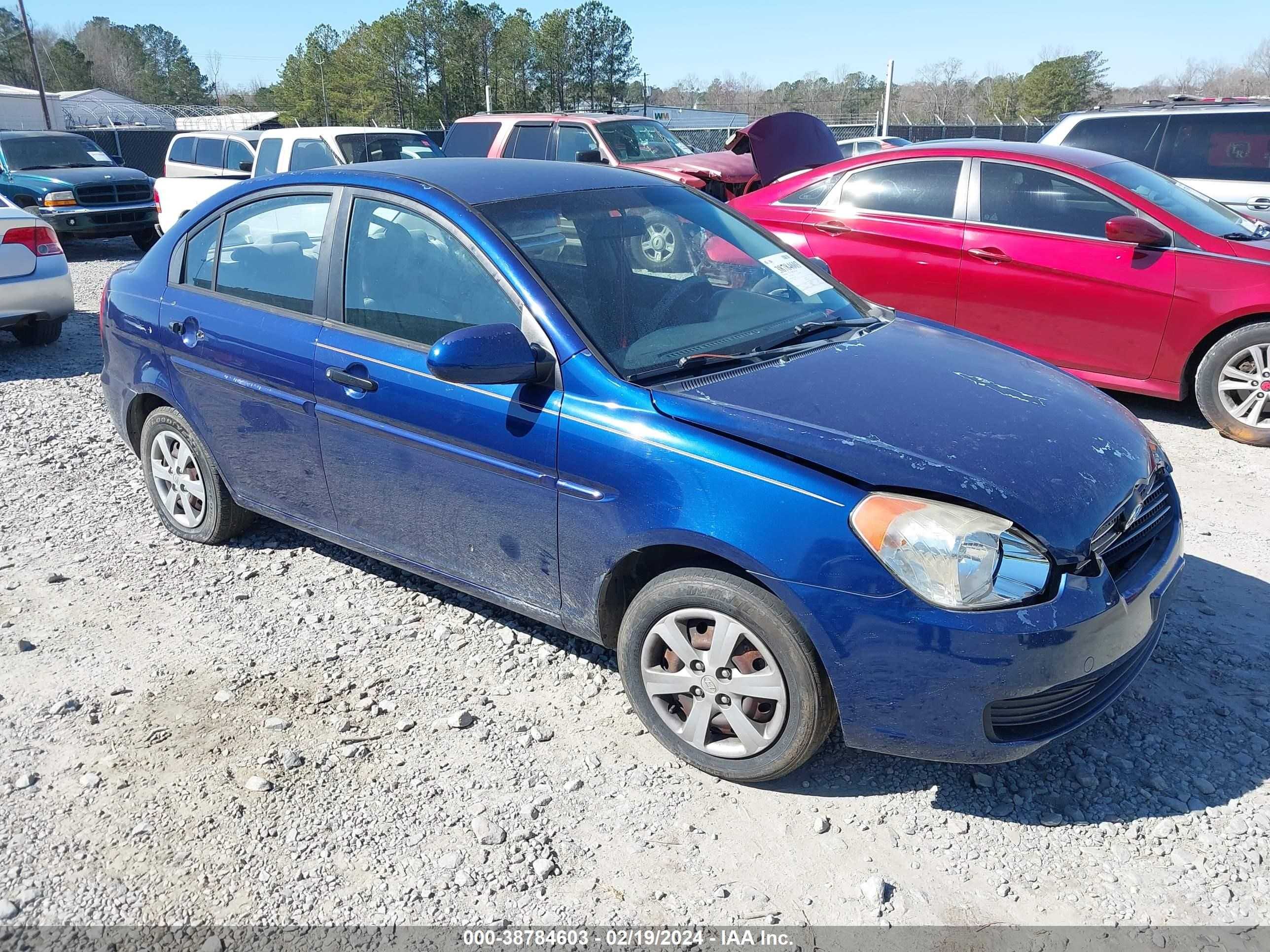 HYUNDAI ACCENT 2009 kmhcn46c79u360911