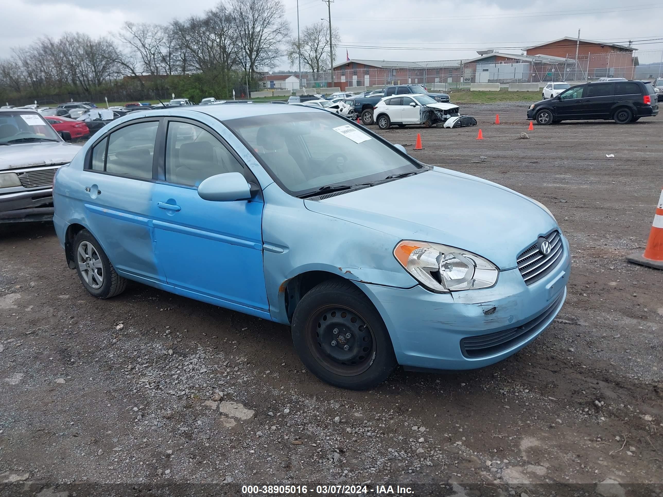 HYUNDAI ACCENT 2006 kmhcn46c96u039111