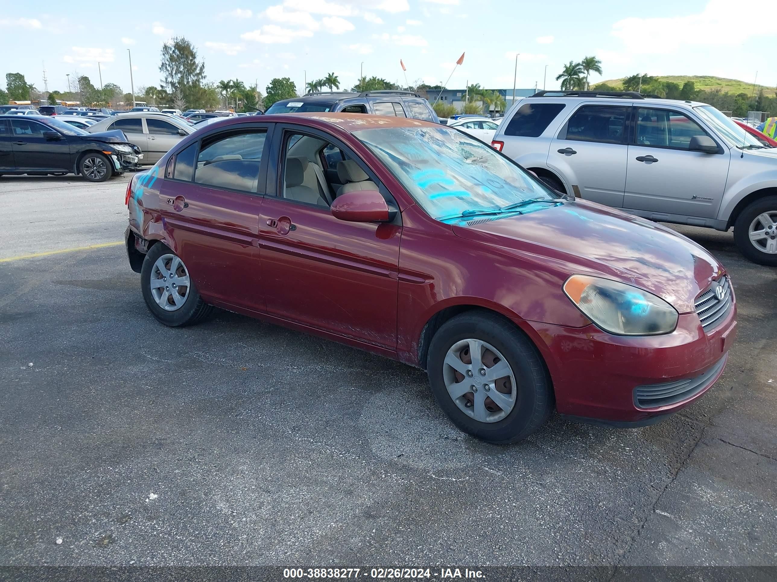 HYUNDAI ACCENT 2008 kmhcn46c98u259528