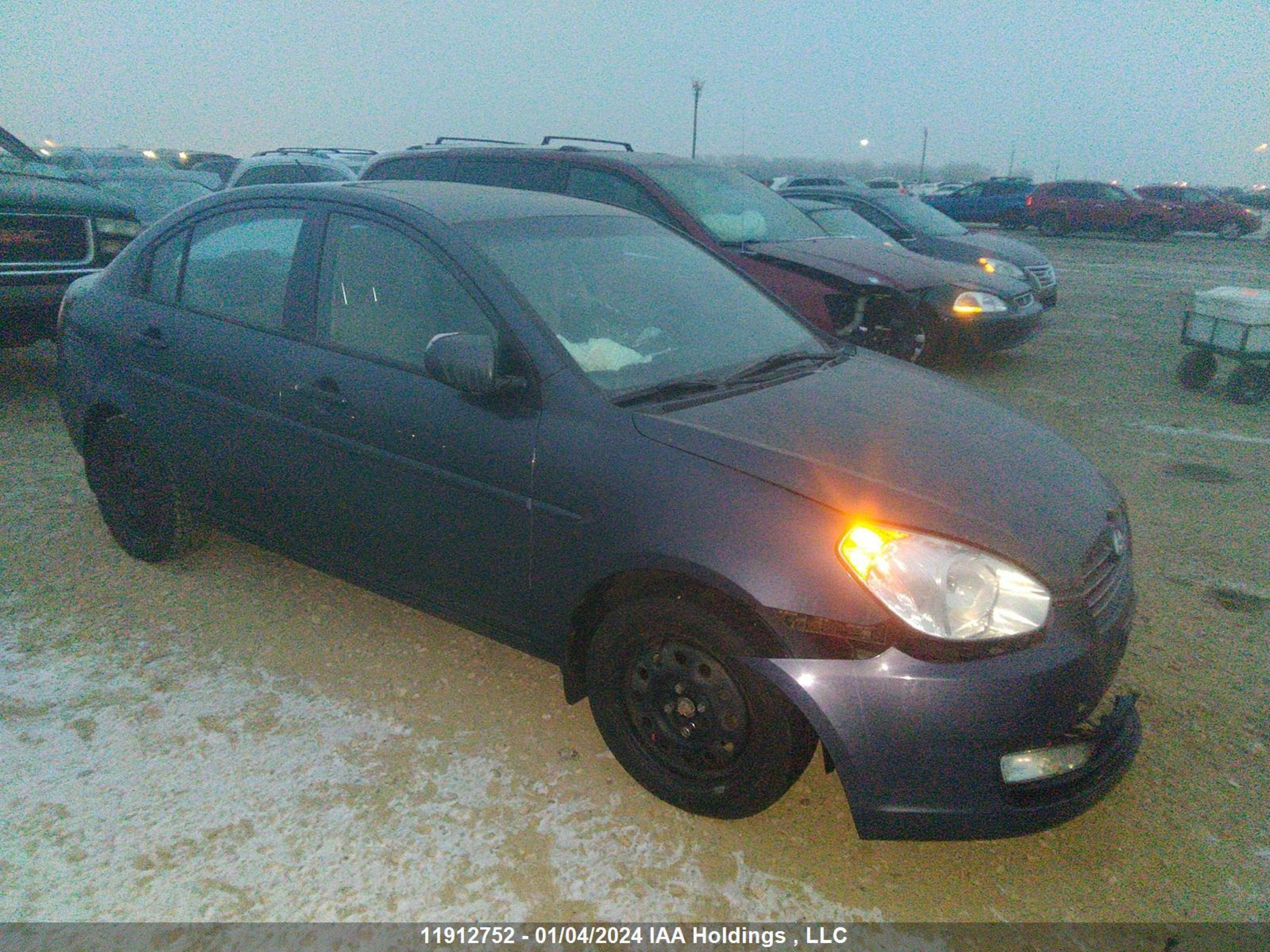 HYUNDAI ACCENT 2010 kmhcn4acxau483856