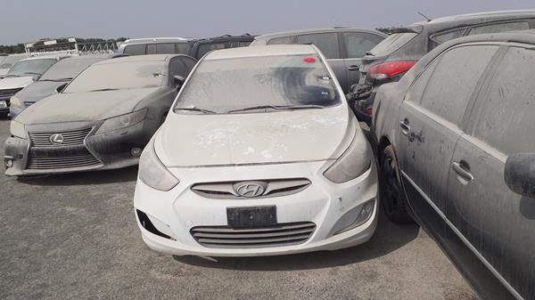 HYUNDAI ACCENT 2016 kmhct41b1gu961829