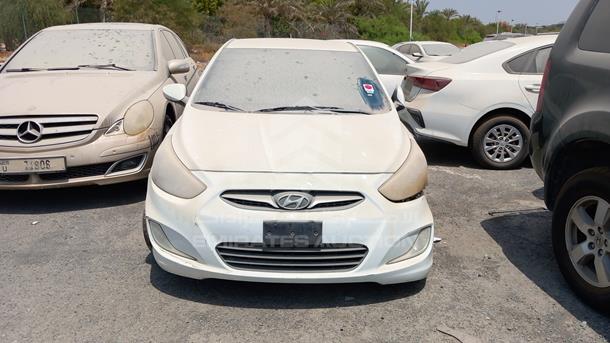 HYUNDAI ACCENT 2016 kmhct41b6gu903683