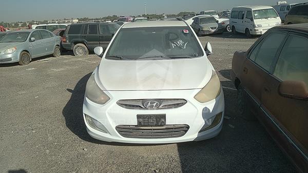 HYUNDAI ACCENT 2015 kmhct41bxfu760168