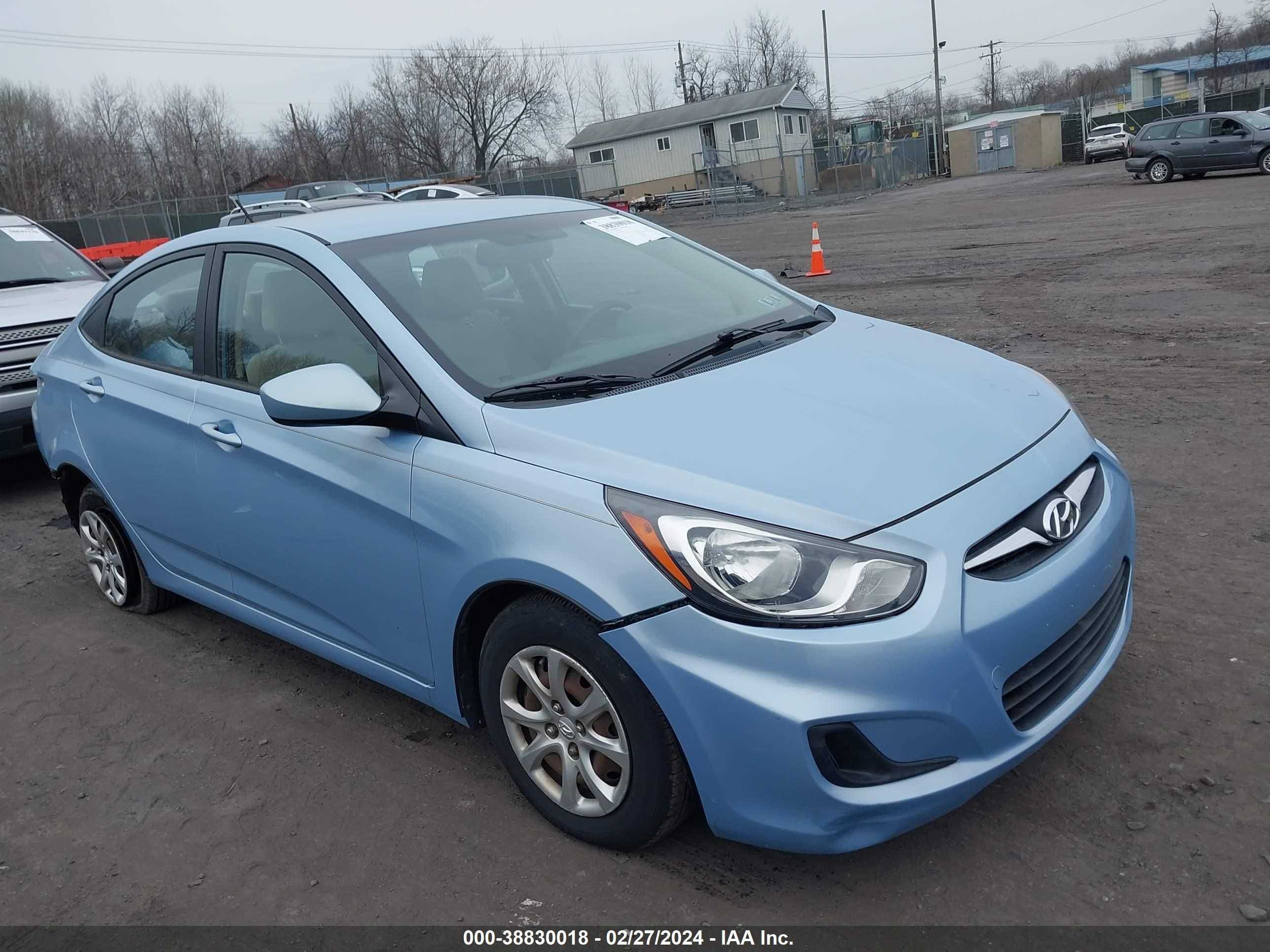 HYUNDAI ACCENT 2013 kmhct4ae0du281295