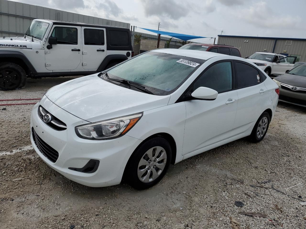 HYUNDAI ACCENT 2015 kmhct4ae1fu834619