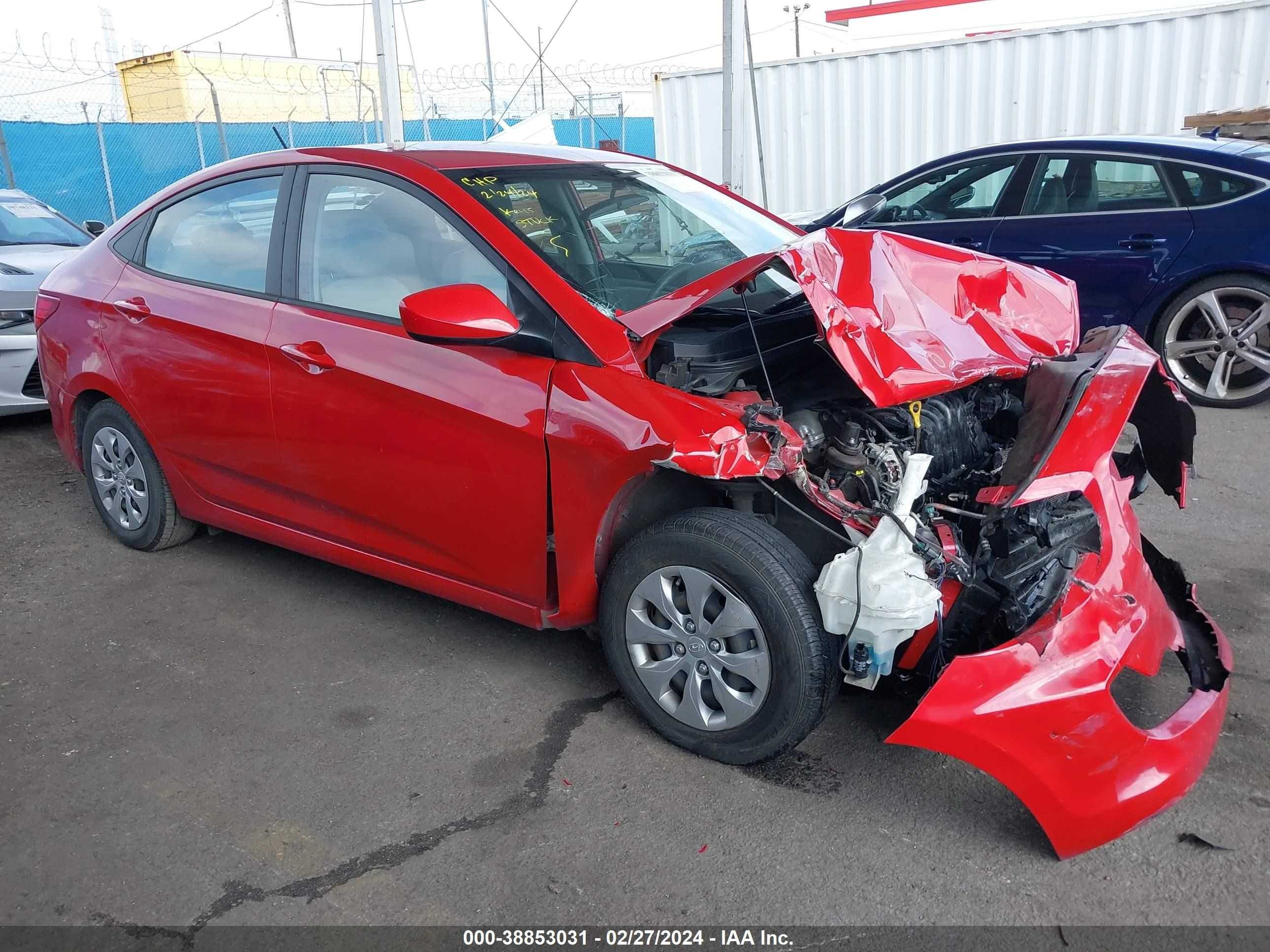 HYUNDAI ACCENT 2016 kmhct4ae1gu124430