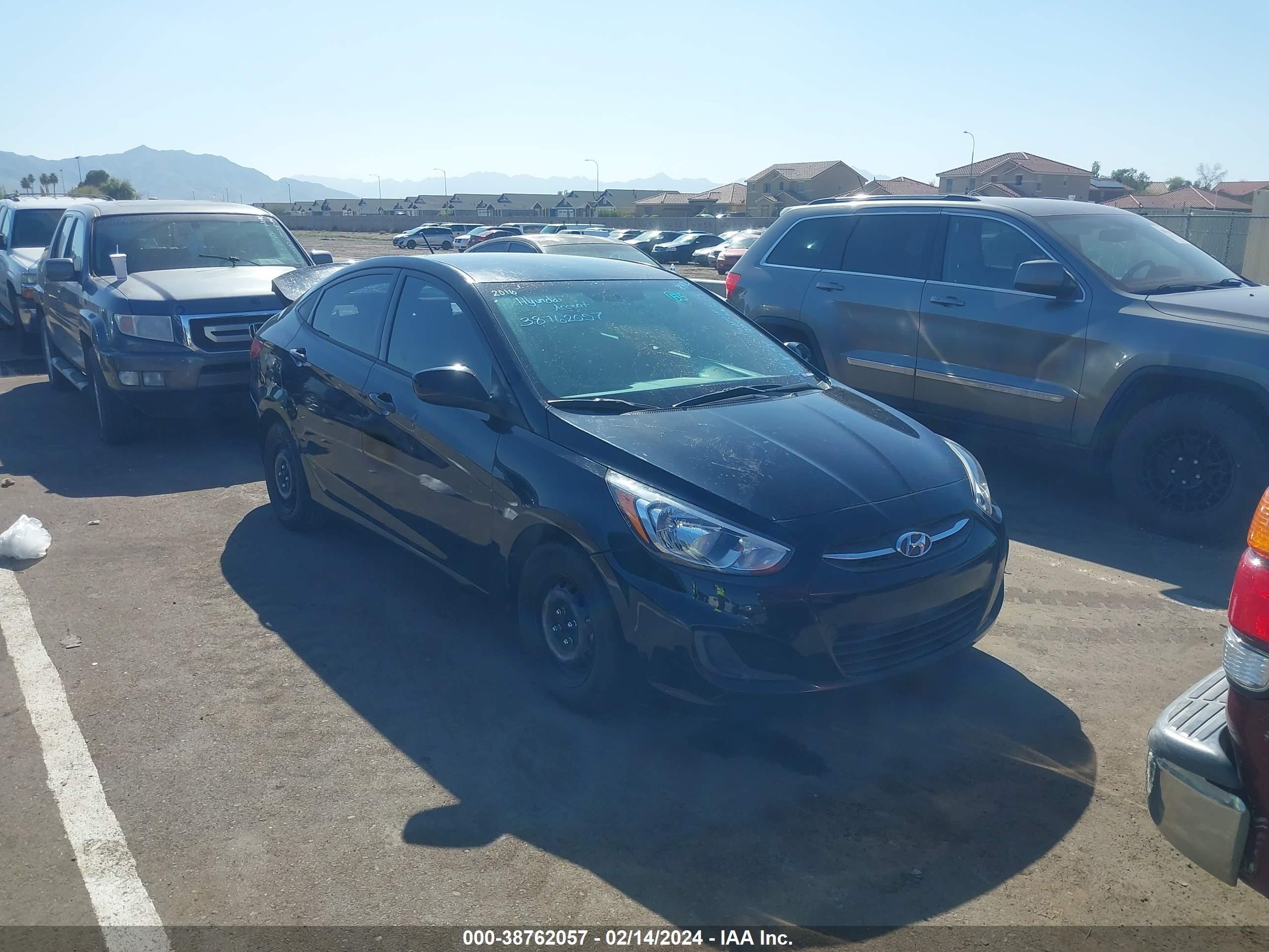 HYUNDAI ACCENT 2016 kmhct4ae1gu145875