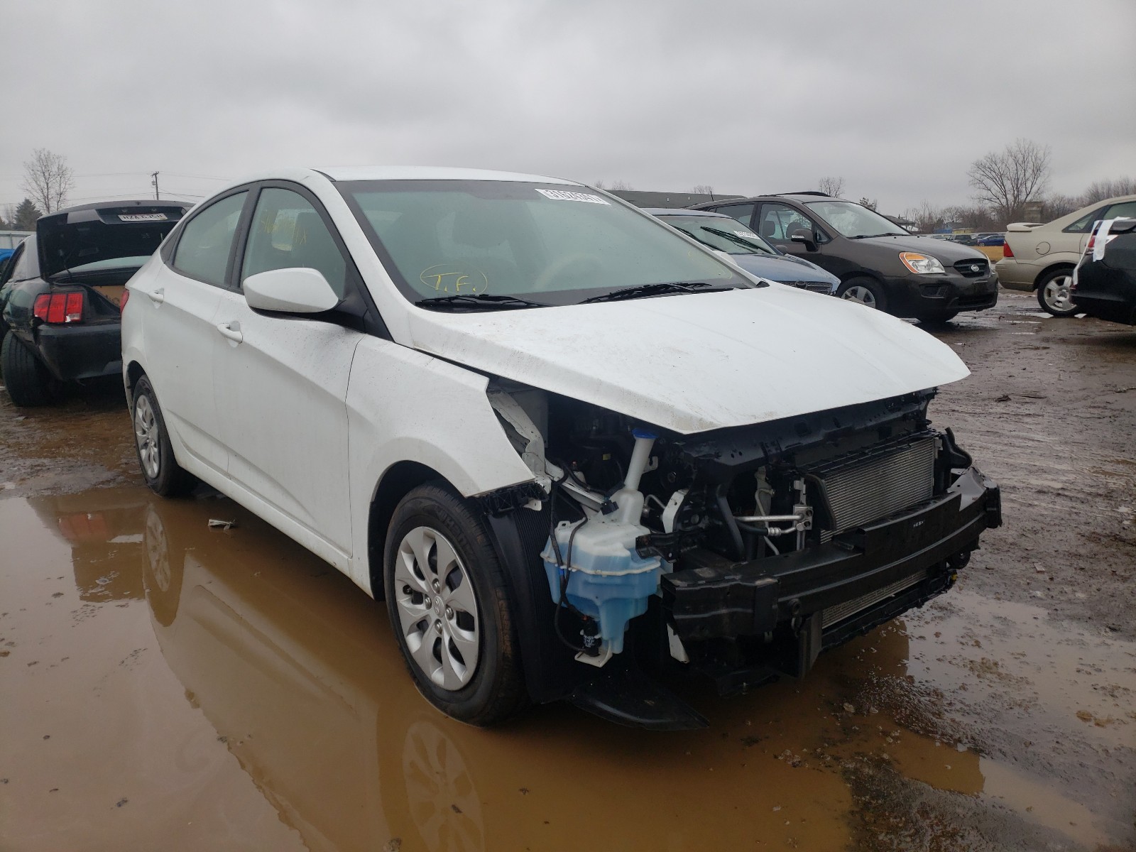 HYUNDAI ACCENT SE 2016 kmhct4ae1gu154060