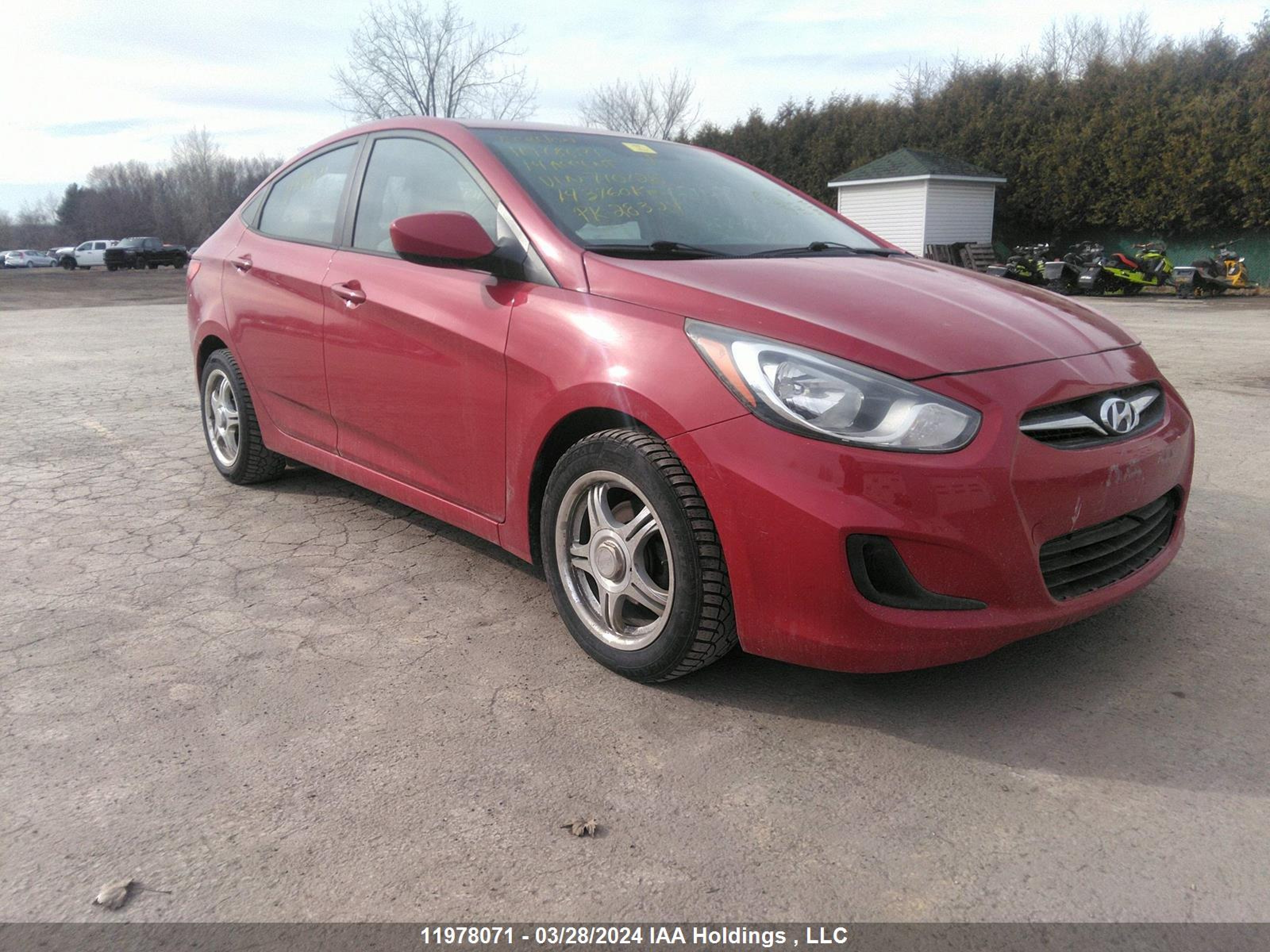 HYUNDAI ACCENT 2014 kmhct4ae2eu710728