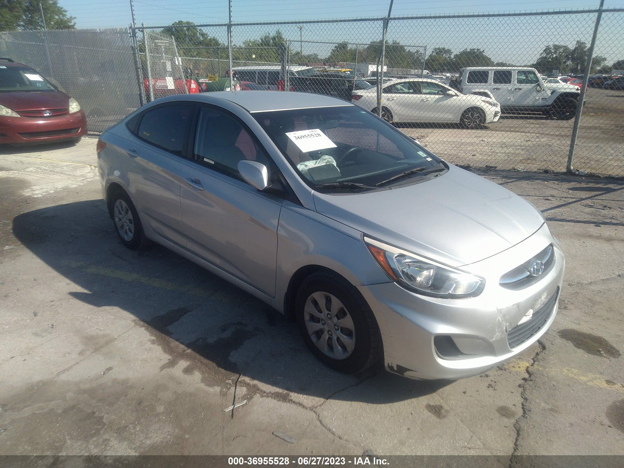 HYUNDAI ACCENT 2015 kmhct4ae2fu806425