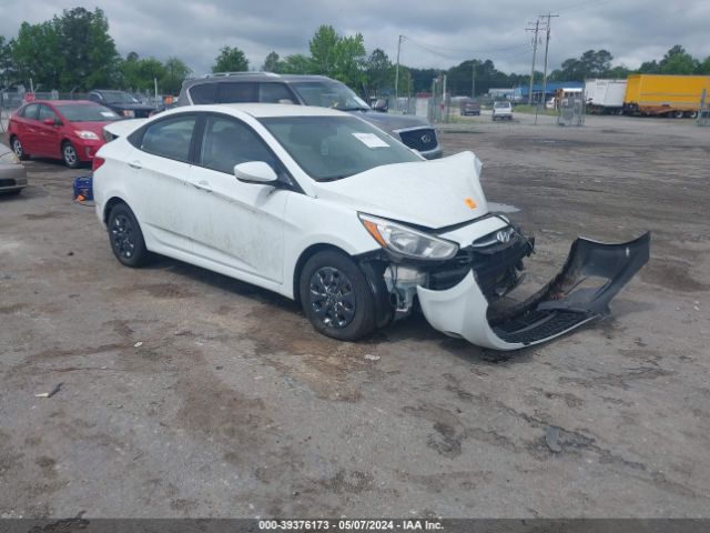 HYUNDAI ACCENT 2015 kmhct4ae2fu881139