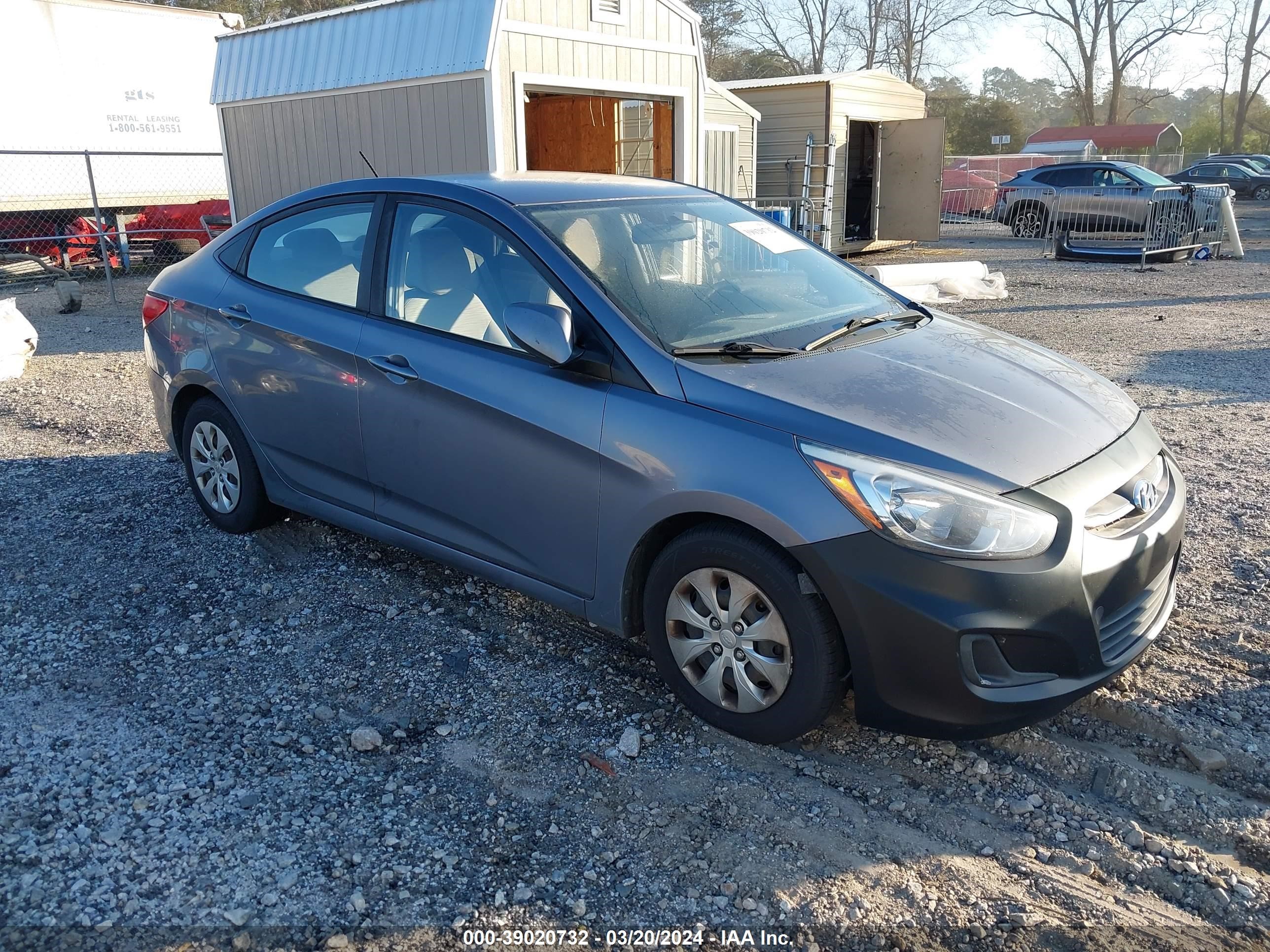 HYUNDAI ACCENT 2016 kmhct4ae2gu095827